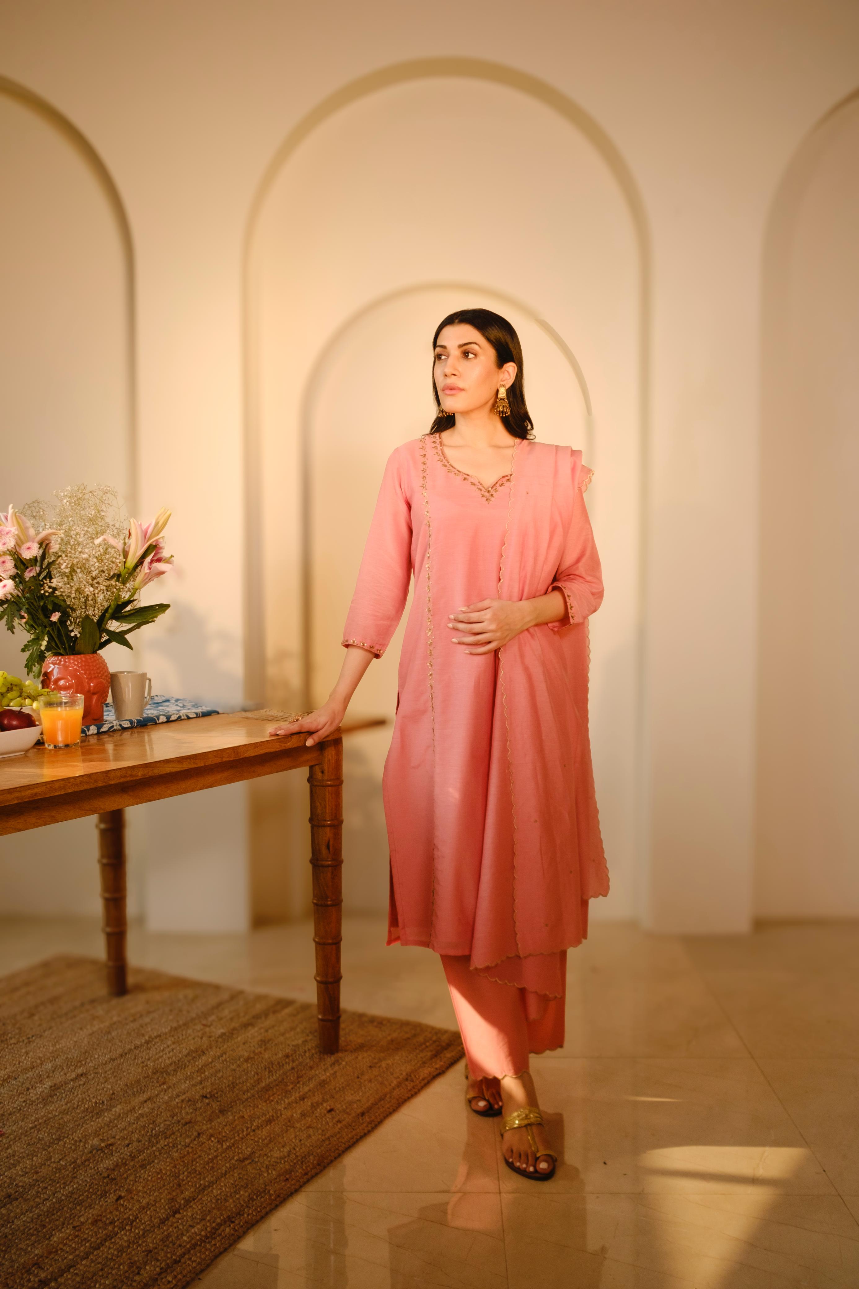 Khwabida Peach Mul Chanderi Suit Set | HER-542