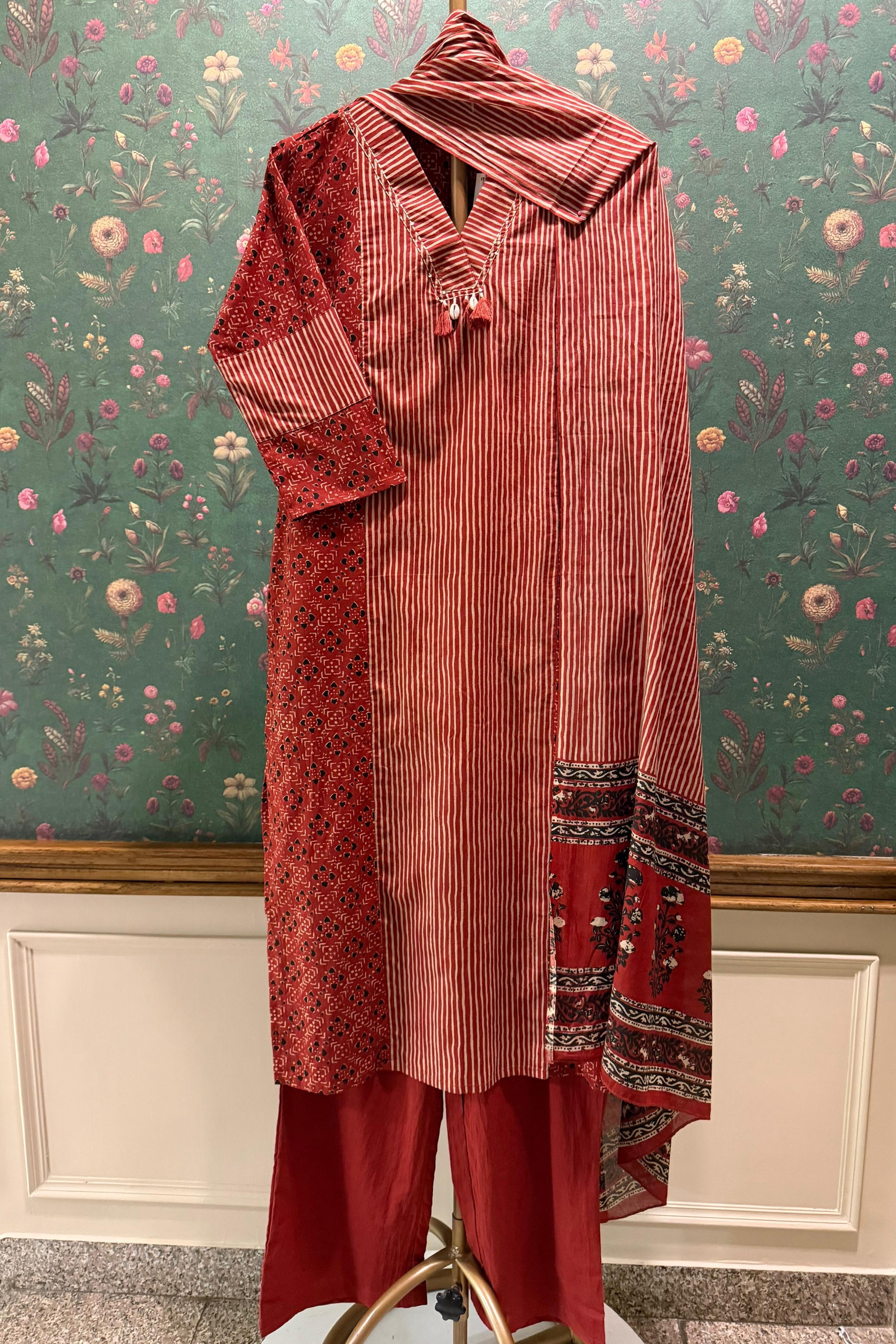 Rekha Ajrakh Rust Suit Set | HER-678