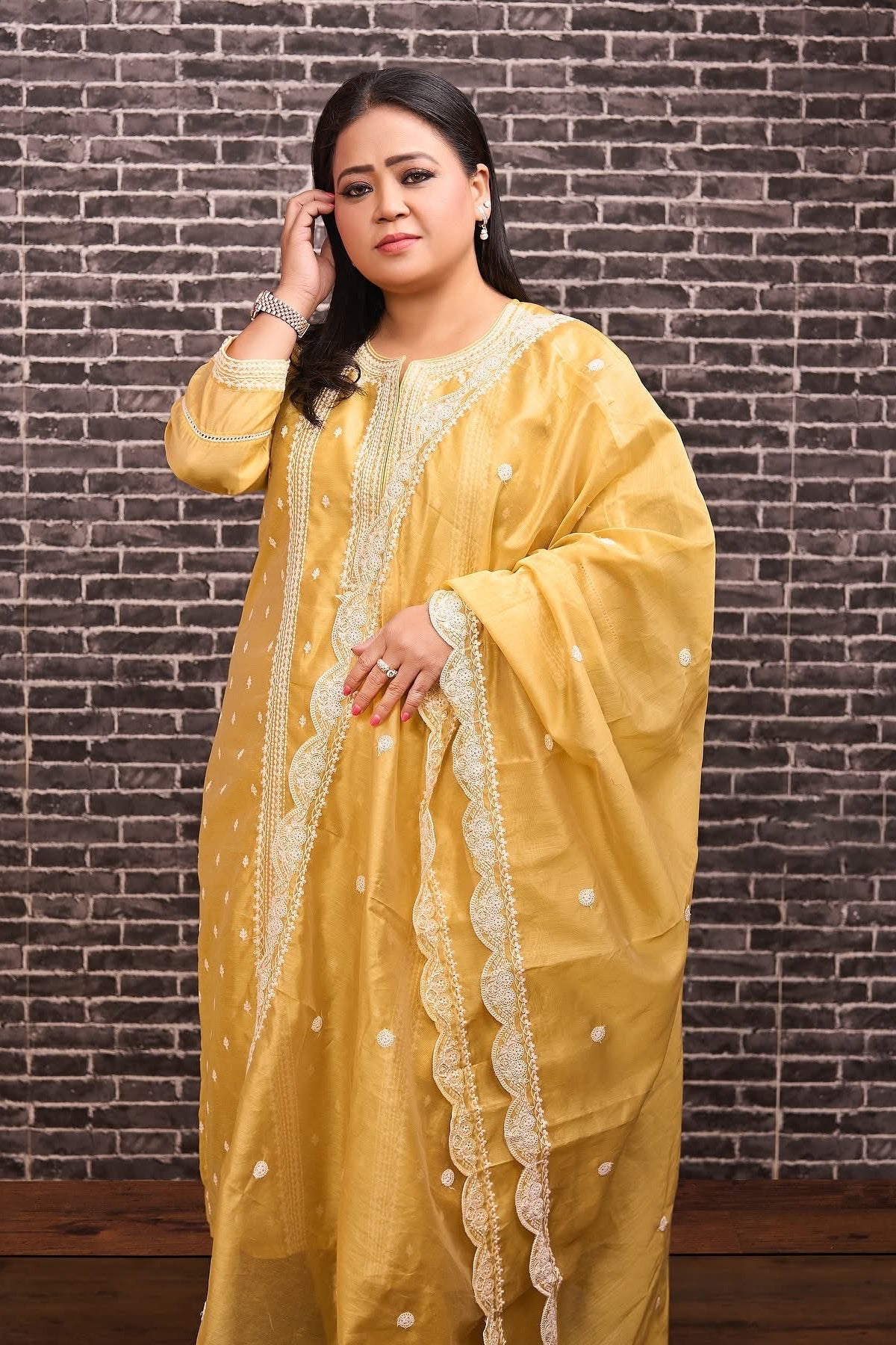 Zariya Yellow Embroidered Chanderi Suit Set | HER-388