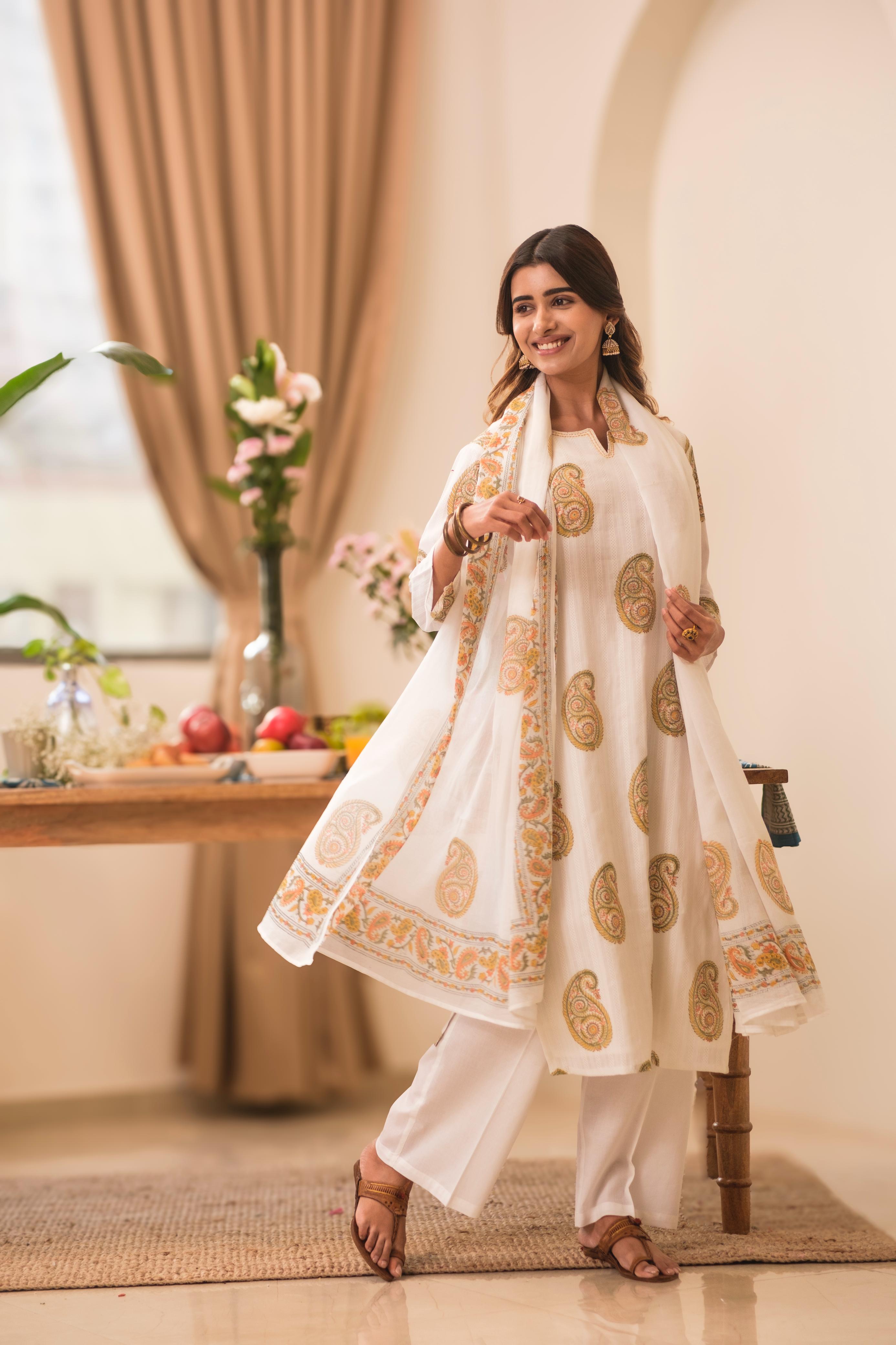 White Paisley Handblock Cotton Suit Set | HER-535