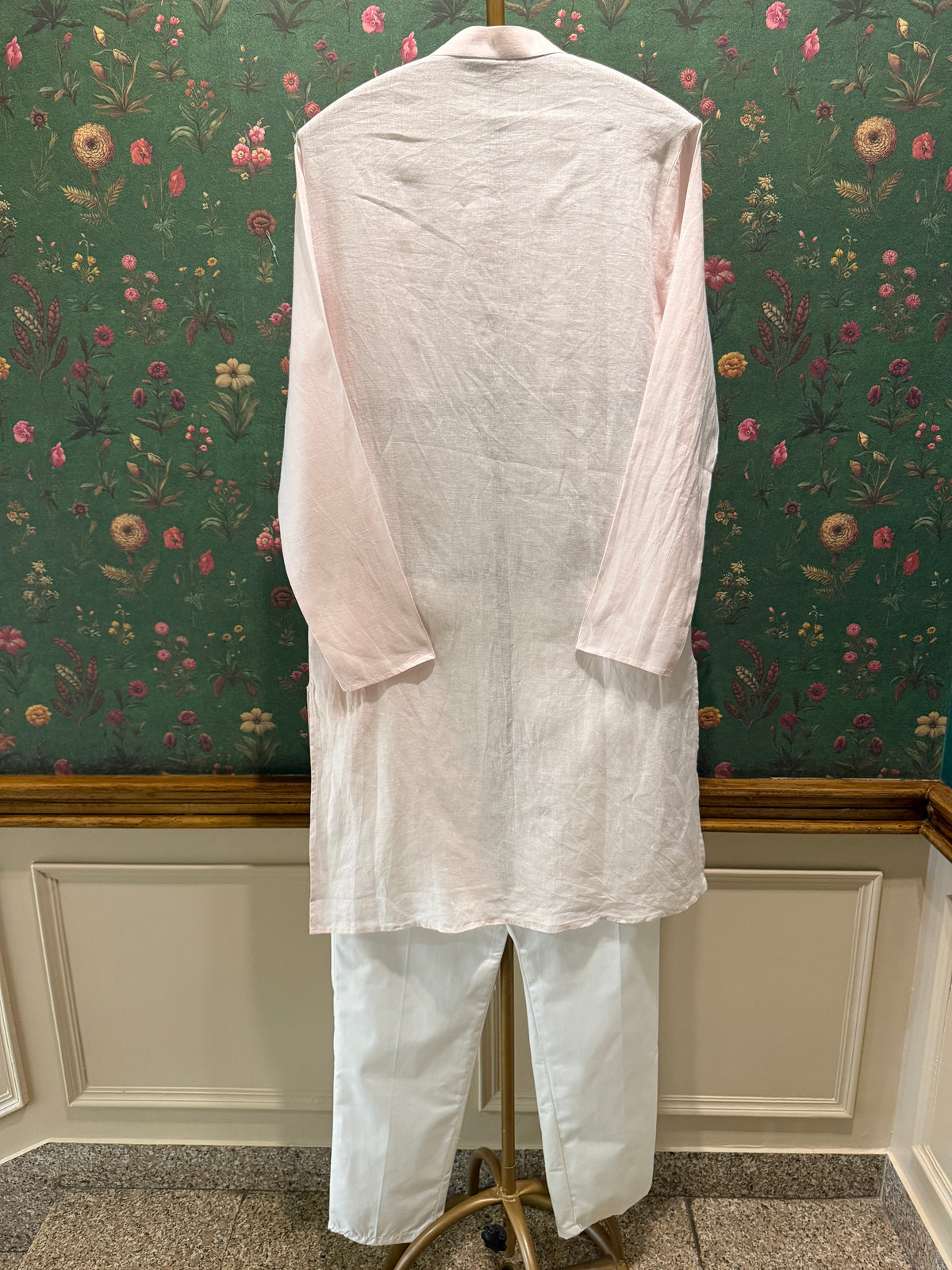 Men’s Pure Linen Kurta Pajama Set – Soft Blush Pink