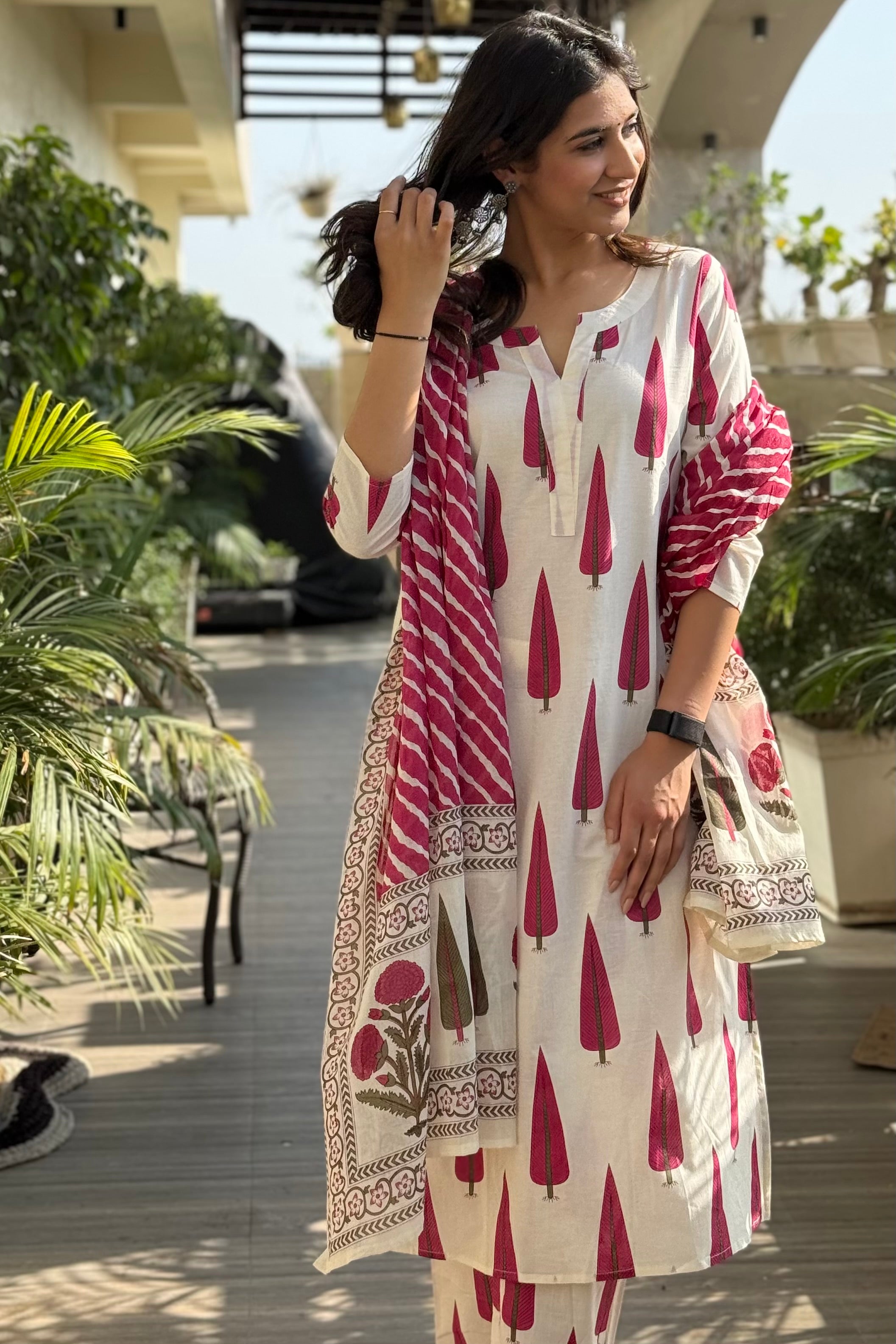 Gulnaar Pink Cotton Suit Set, Leheriya Dupatta | HER-711