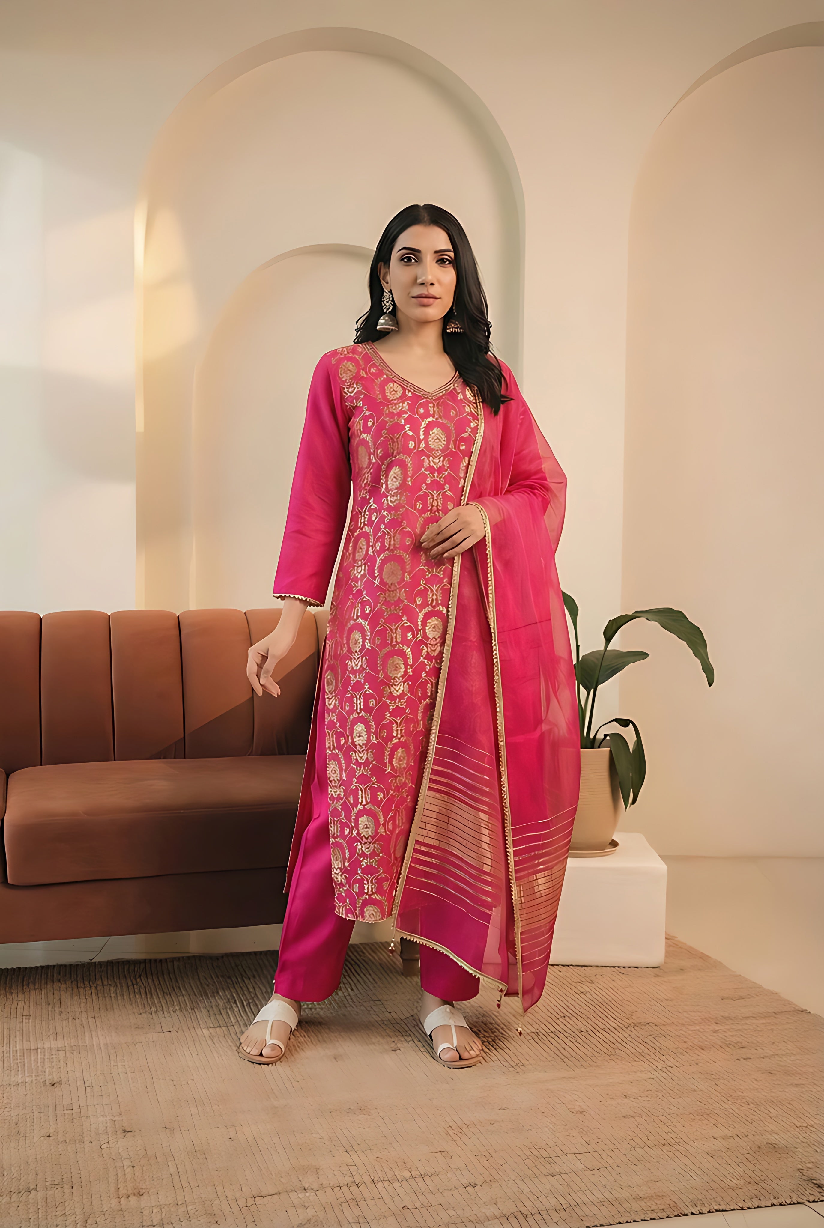 Rangrez Pink Banarasi Brocade Suit Set | HER-562 PINK