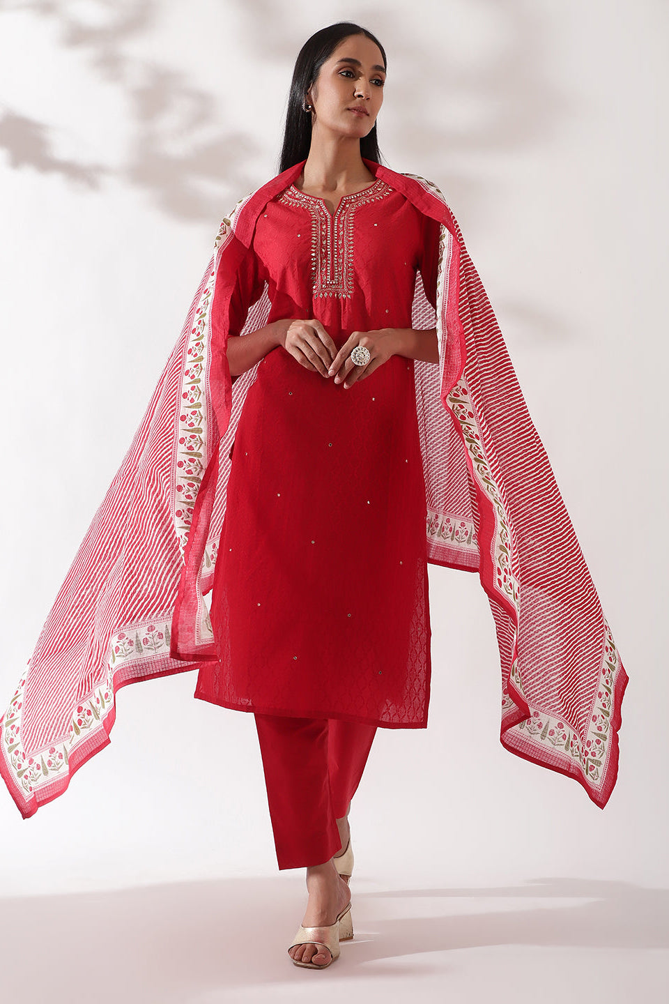 Red Cotton Suit Set, with Dori Work | HER-184