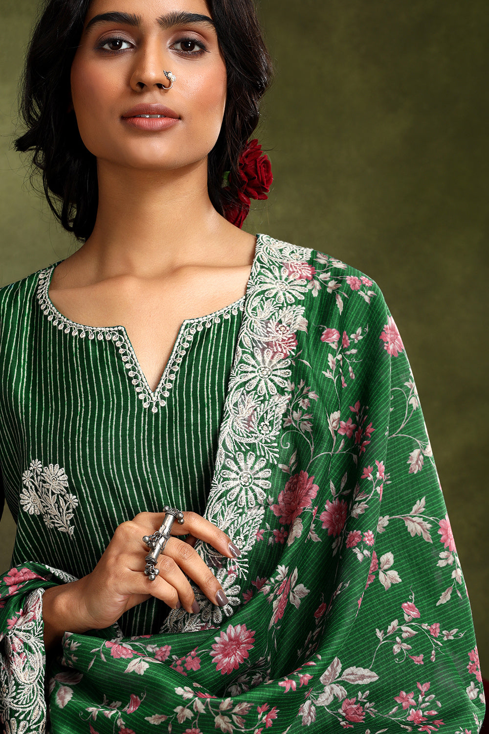 Floral Green Chanderi Suit Set me