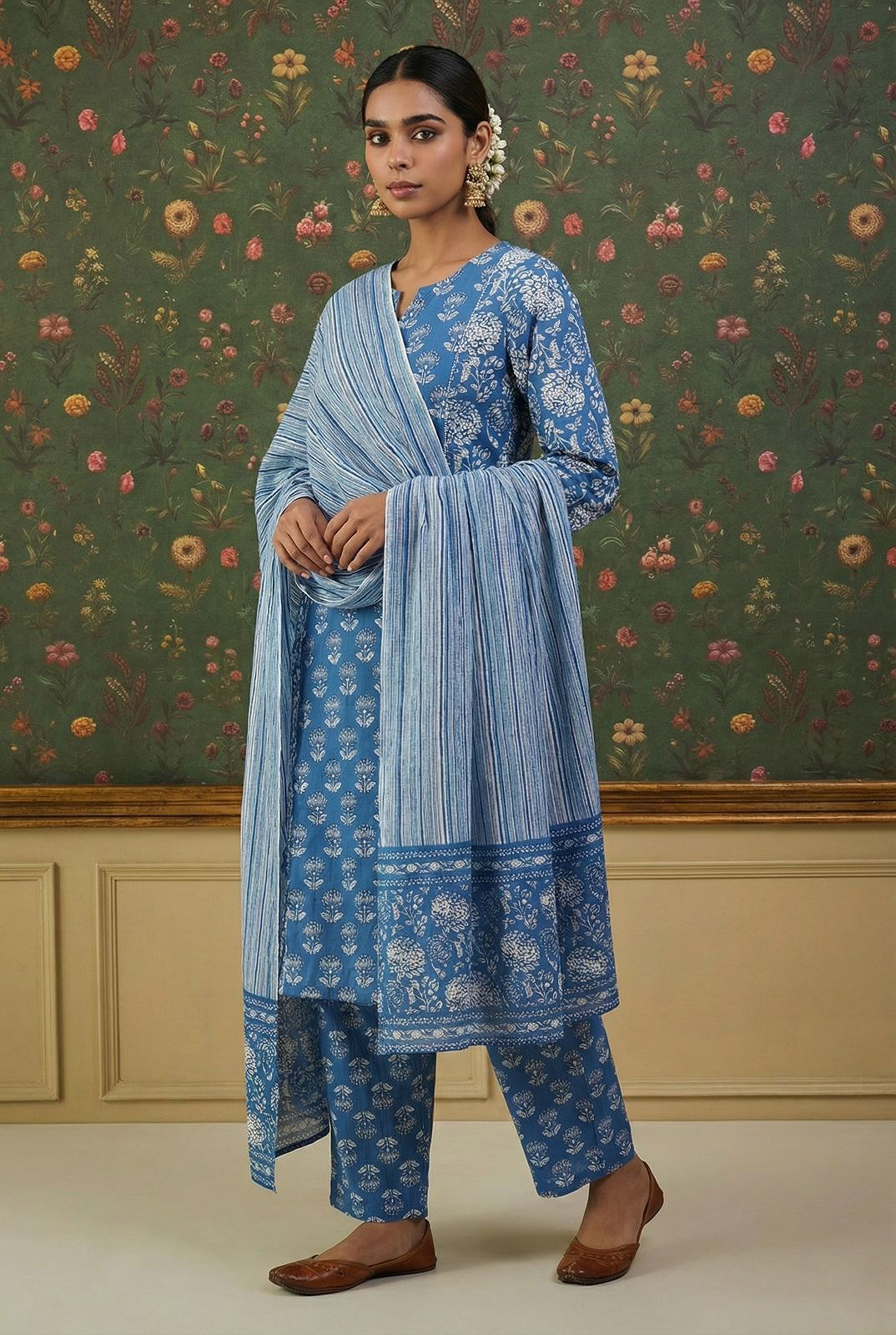 Royal Indigo Bloom Suit Set | HER-381