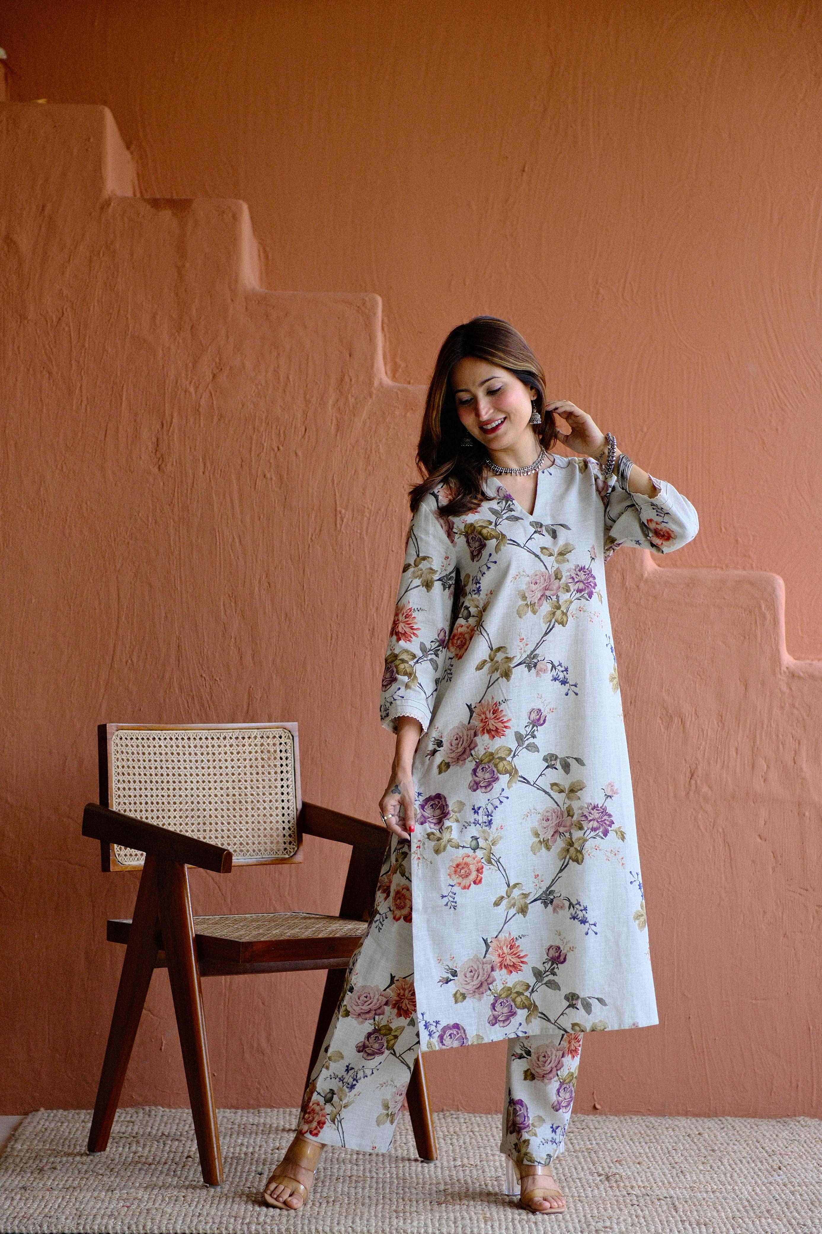 Rosalie Bloom Pure Linen Co-ord/Kurta Set | HER-465