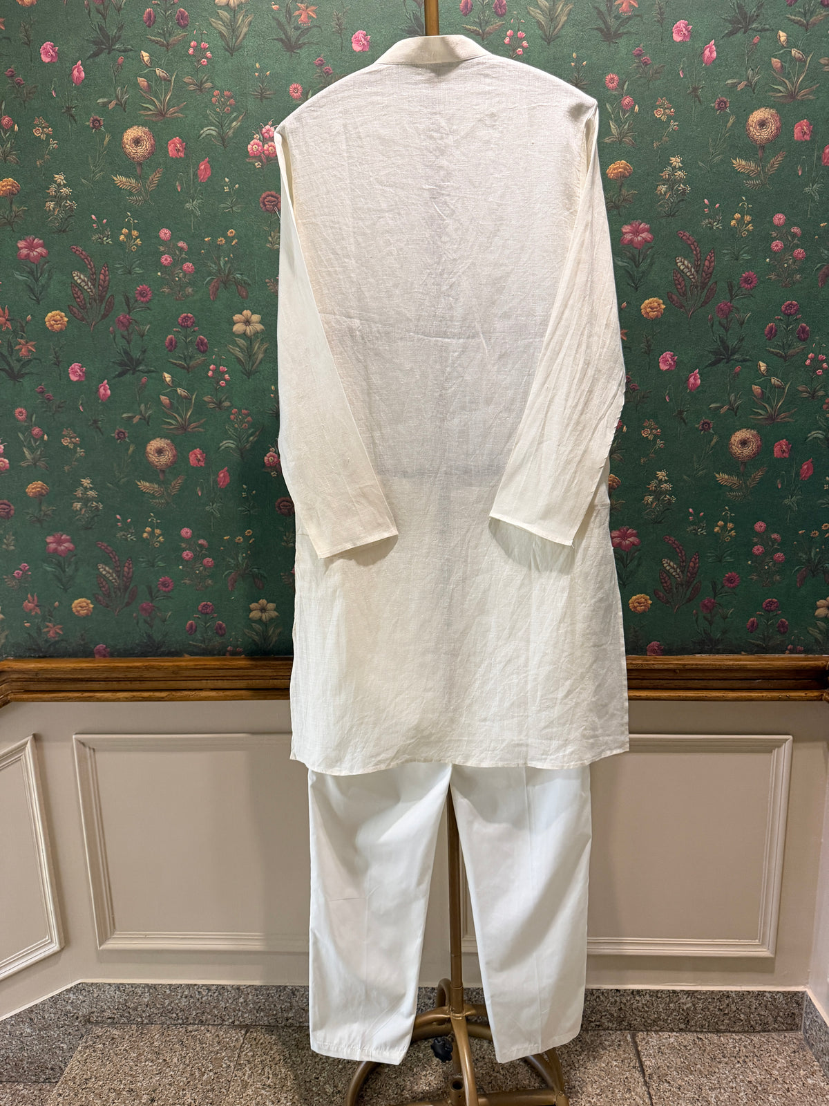 Men’s Pure Linen Kurta Pajama Set – Warm Ivory