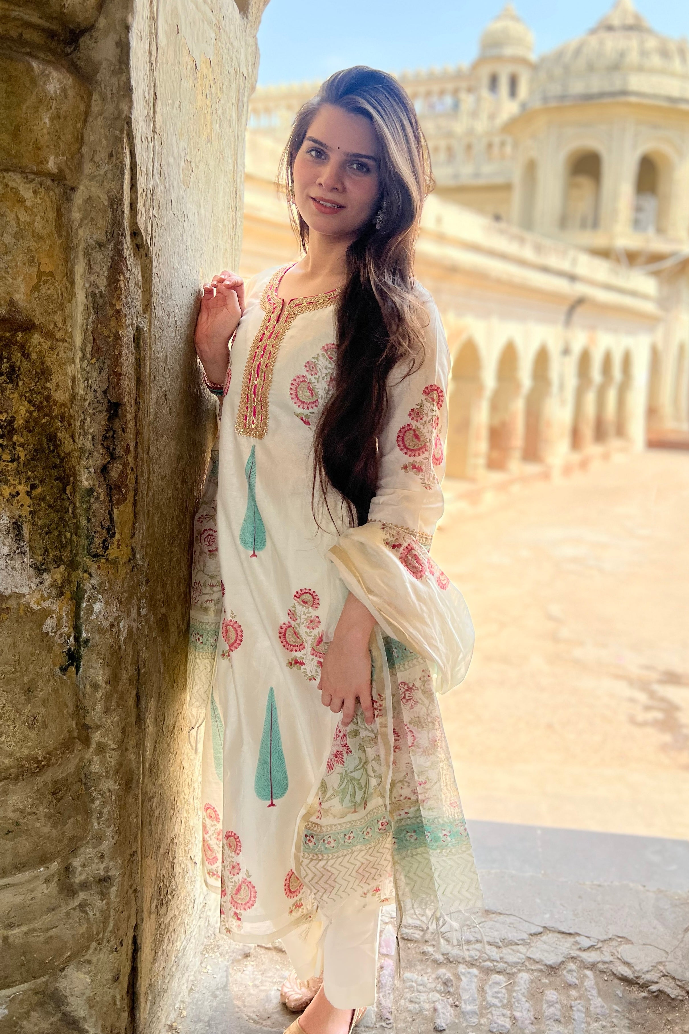 Ivory White Floral Printed Chanderi Suit Set | HER-757
