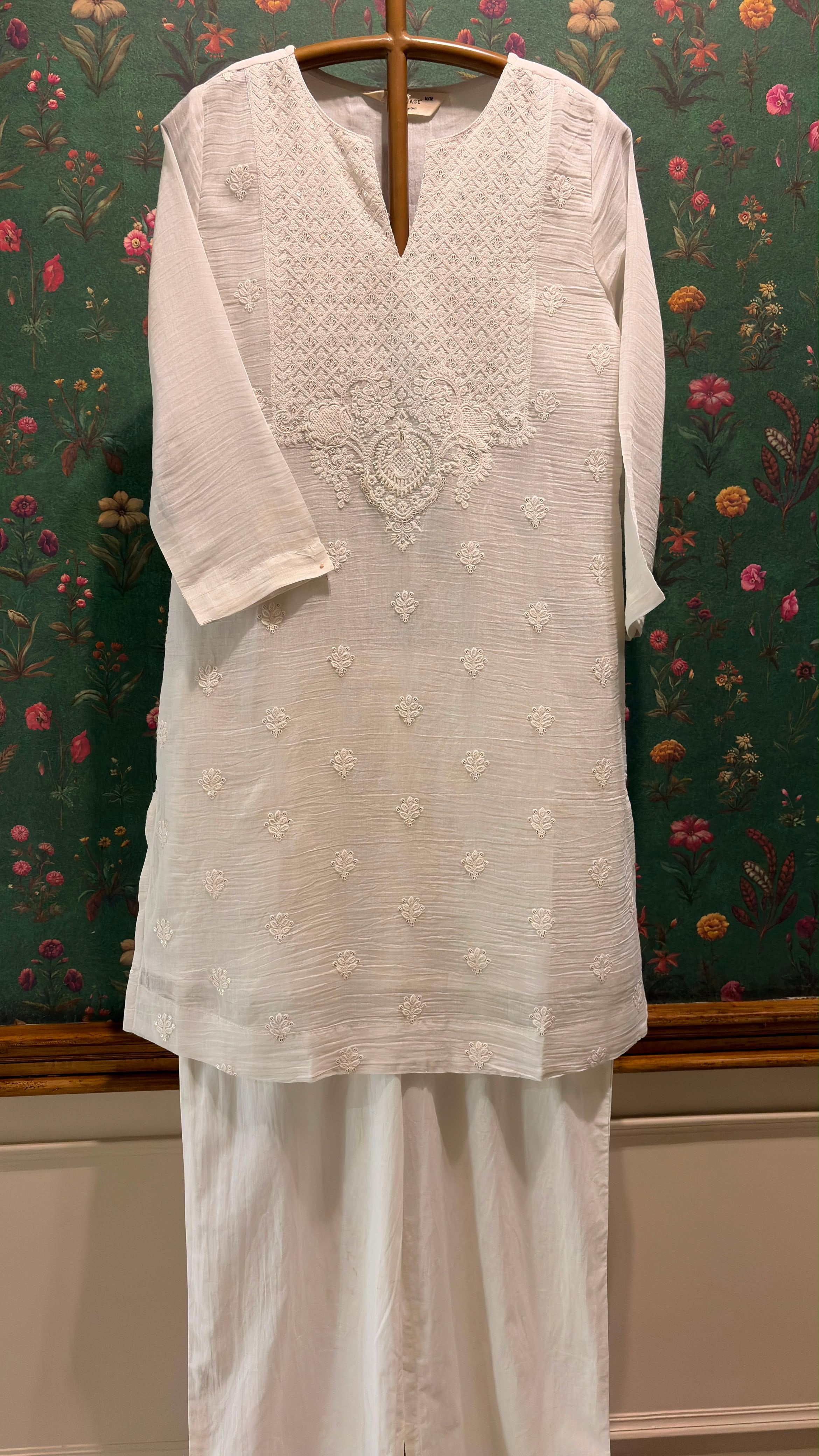 Ivory Mul-Chanderi Kurta Set