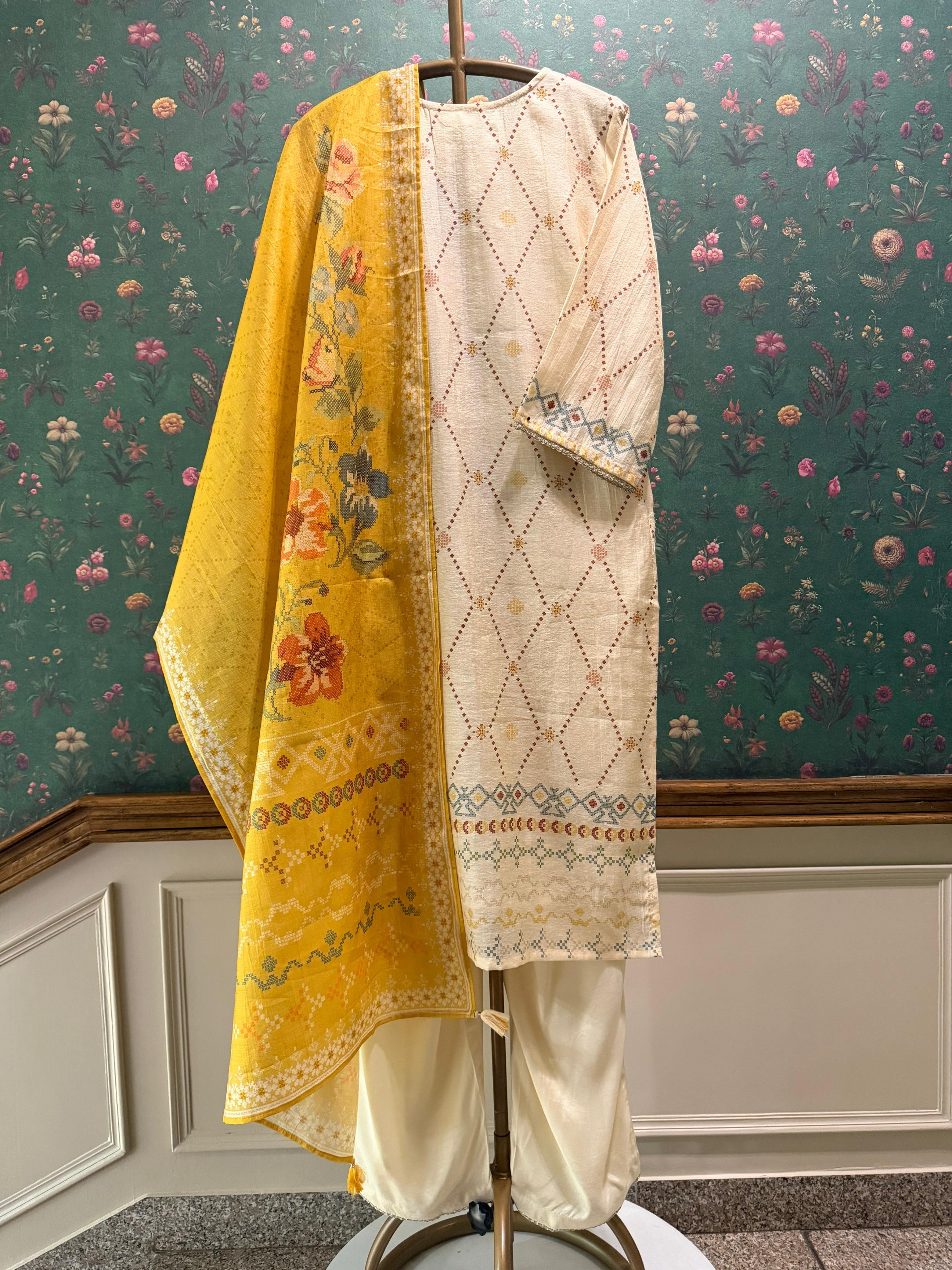 Gulrang Noor Yellow Chanderi Suit Set | HER-654