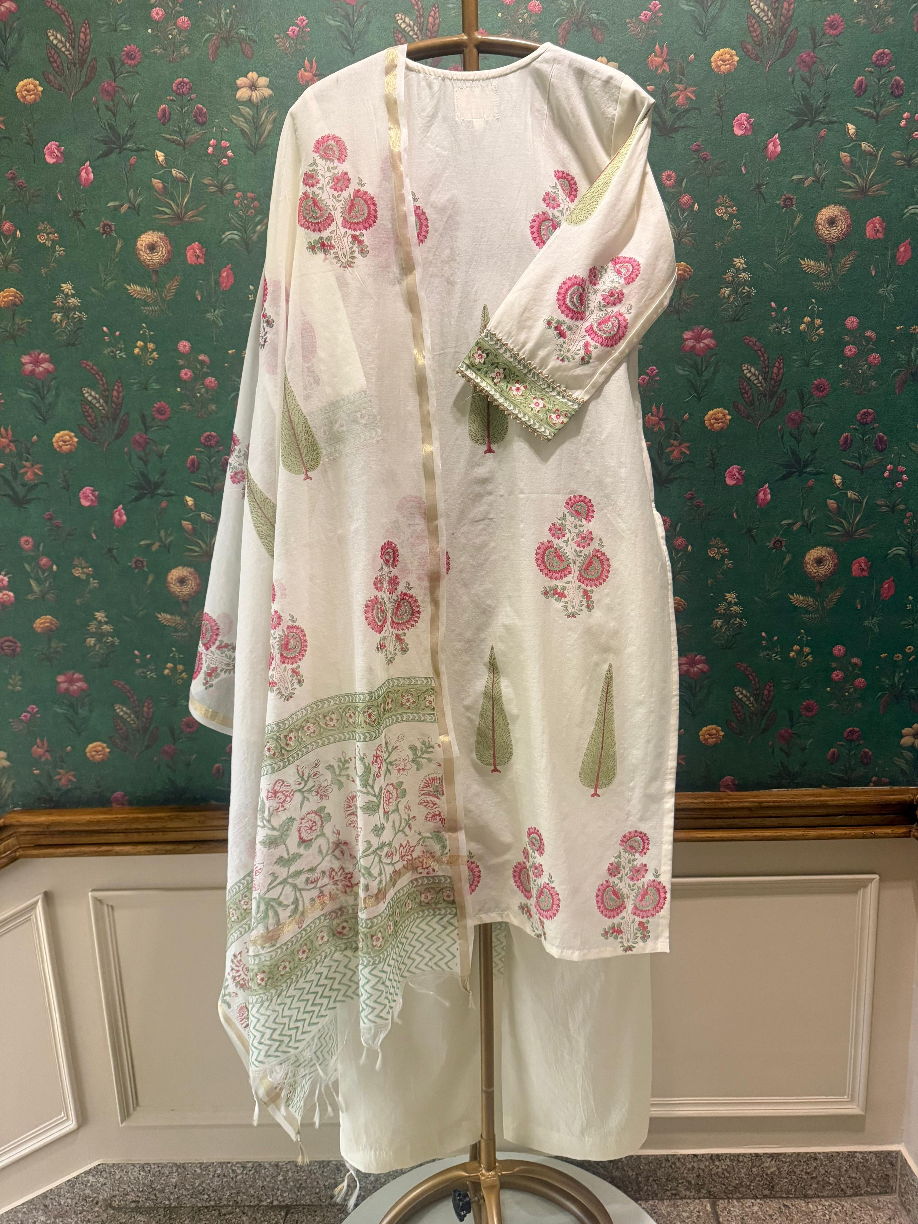 Ivory White Floral Printed Chanderi Suit Set | HER-758