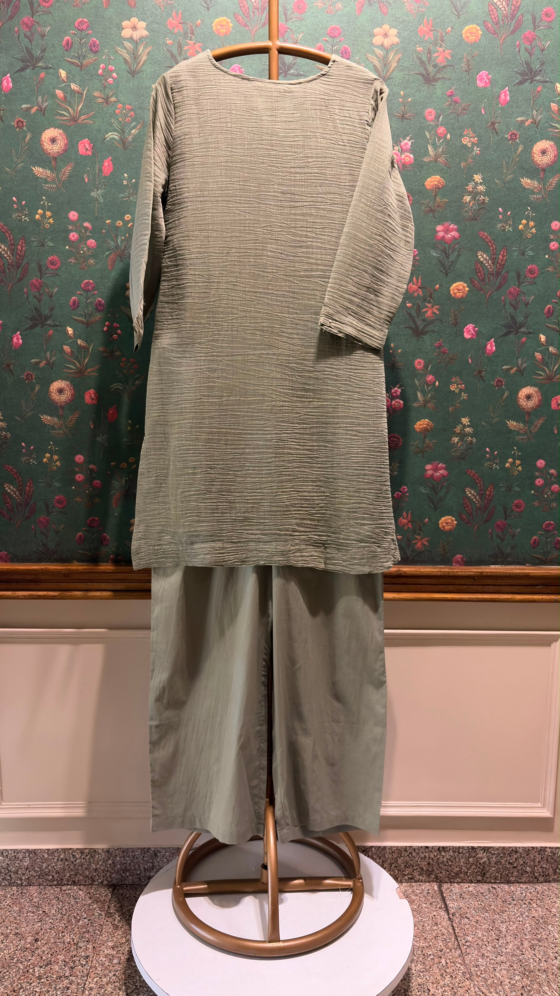 Olive Mul-Chanderi Kurta Set