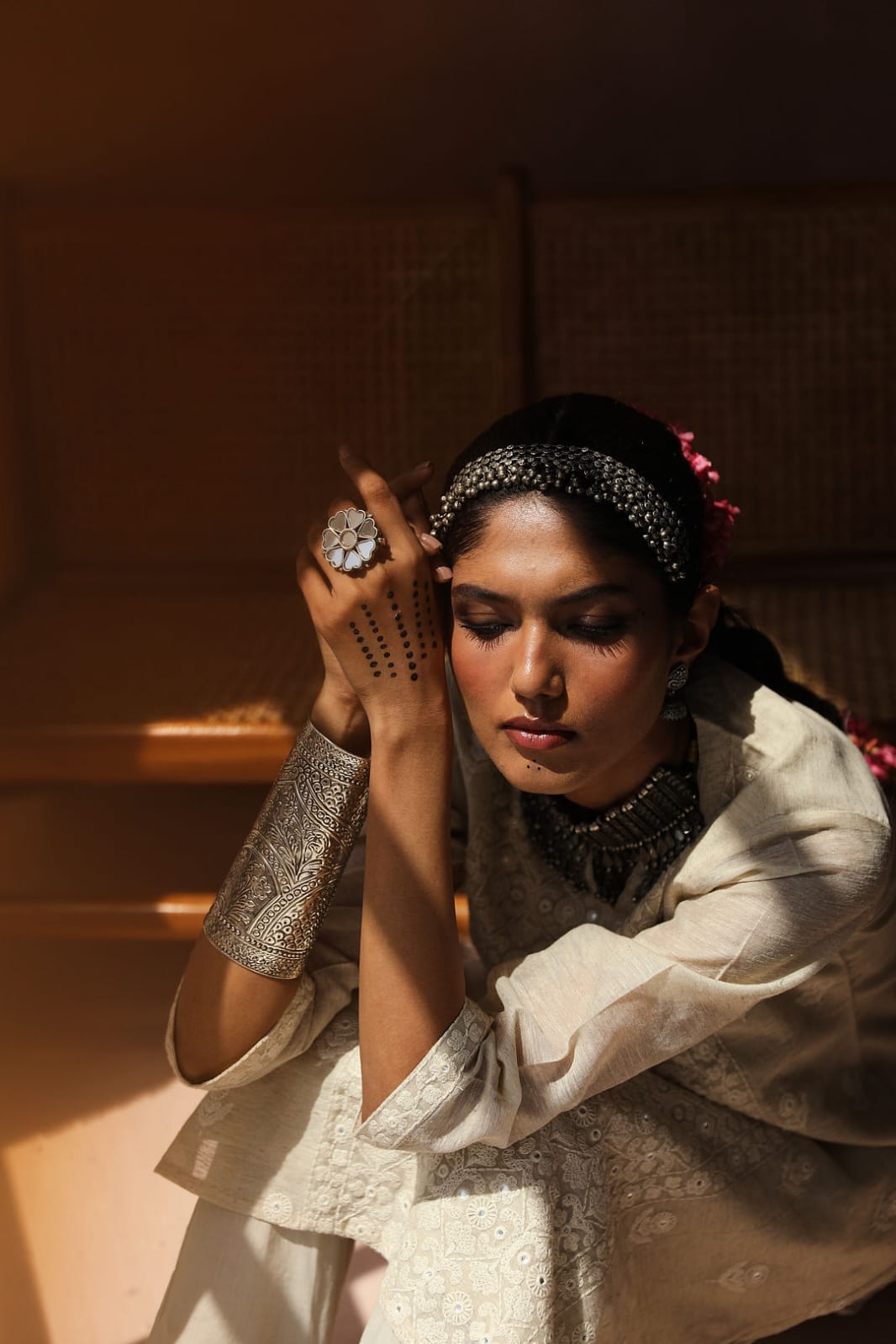 Ivory Chikankari Suit Set (with Pants)