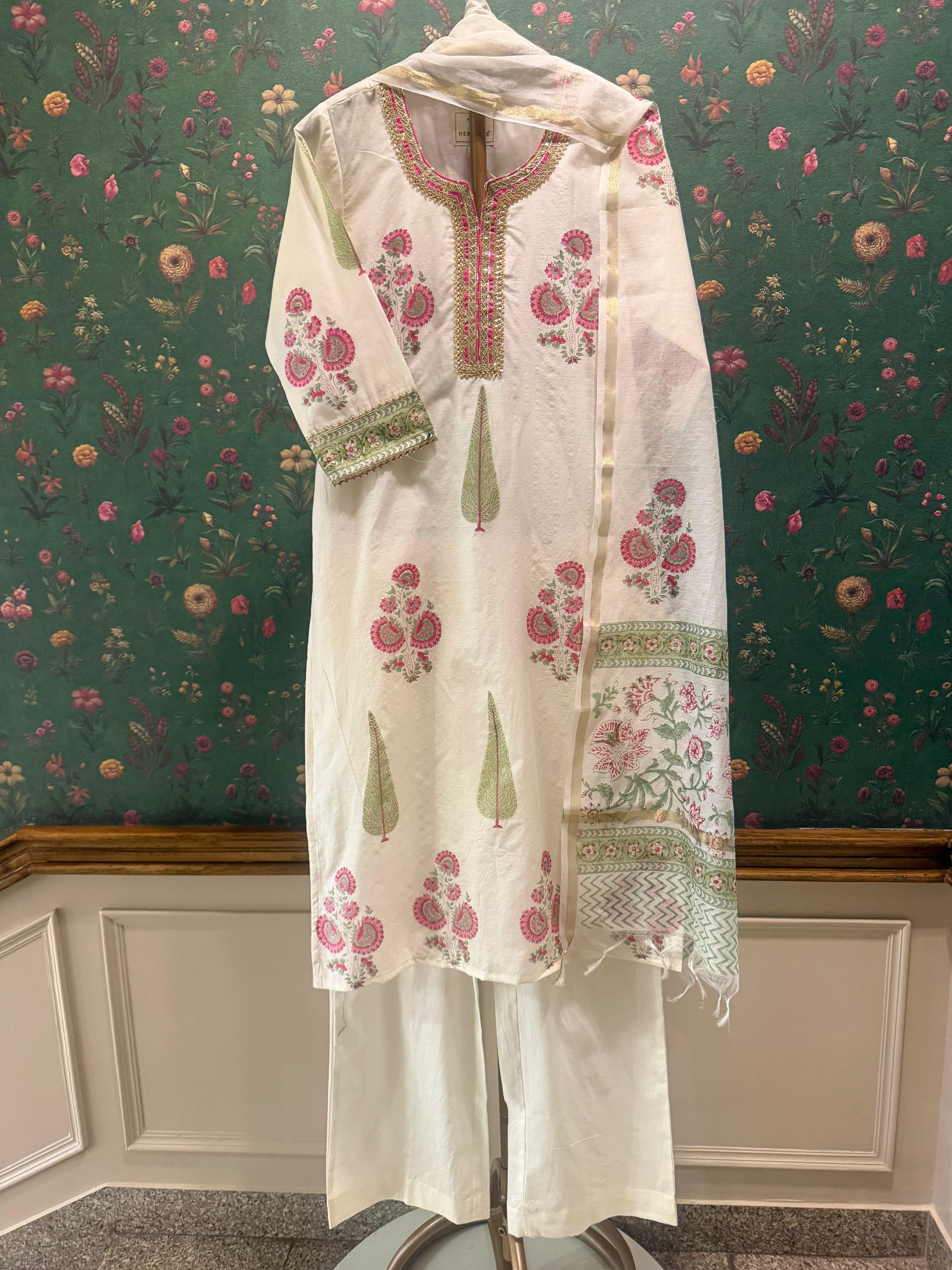 Ivory White Floral Printed Chanderi Suit Set | HER-758