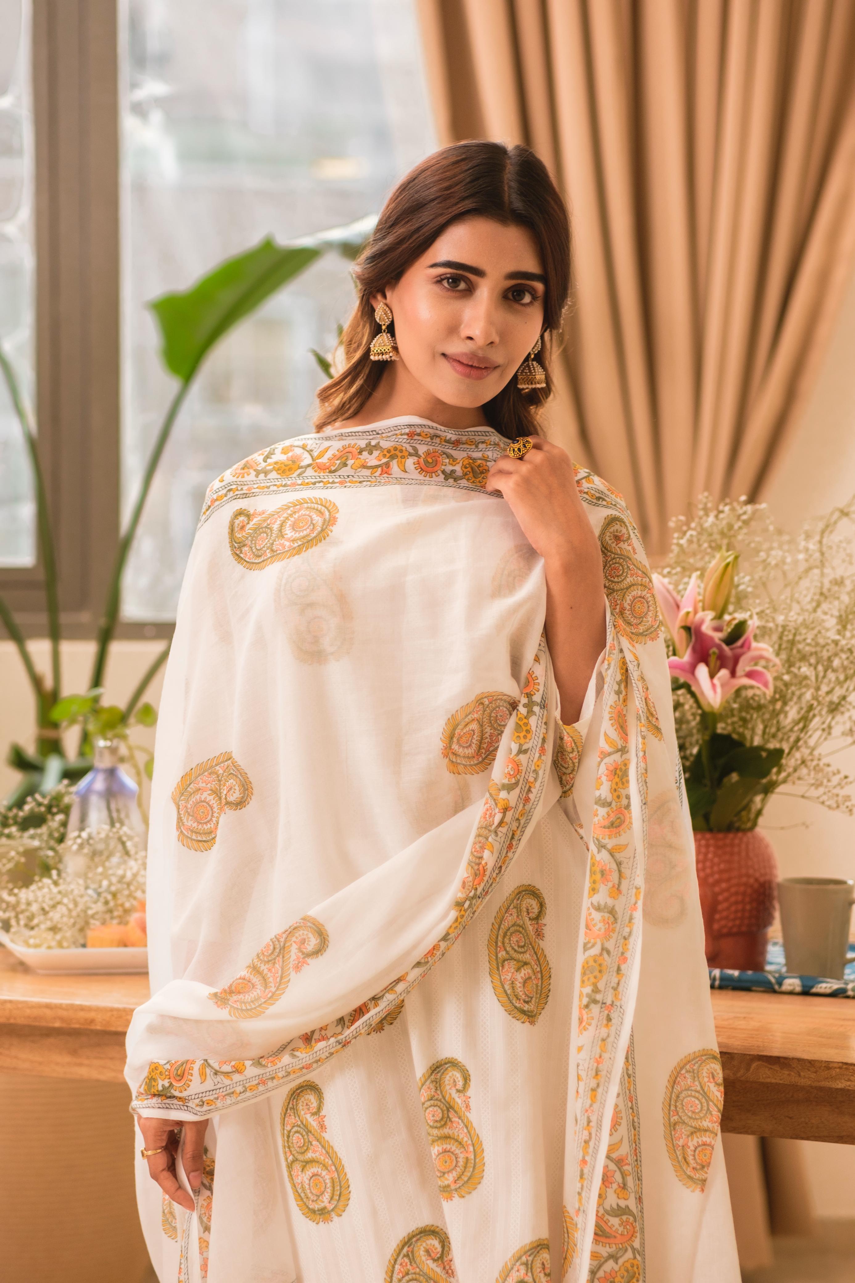 White Paisley Handblock Cotton Suit Set | HER-535