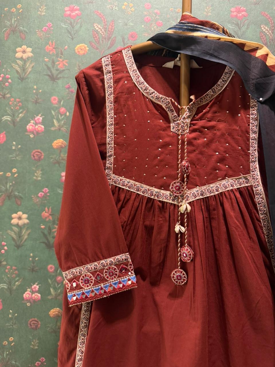 Rust Gathered Yoke Cotton Suit Set | HER-694
