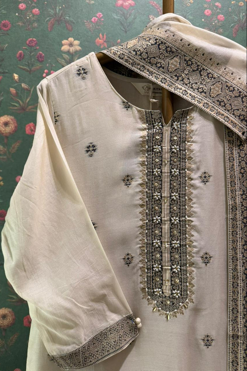 Noor-e-Ziya Ivory Suit Set | HER-658