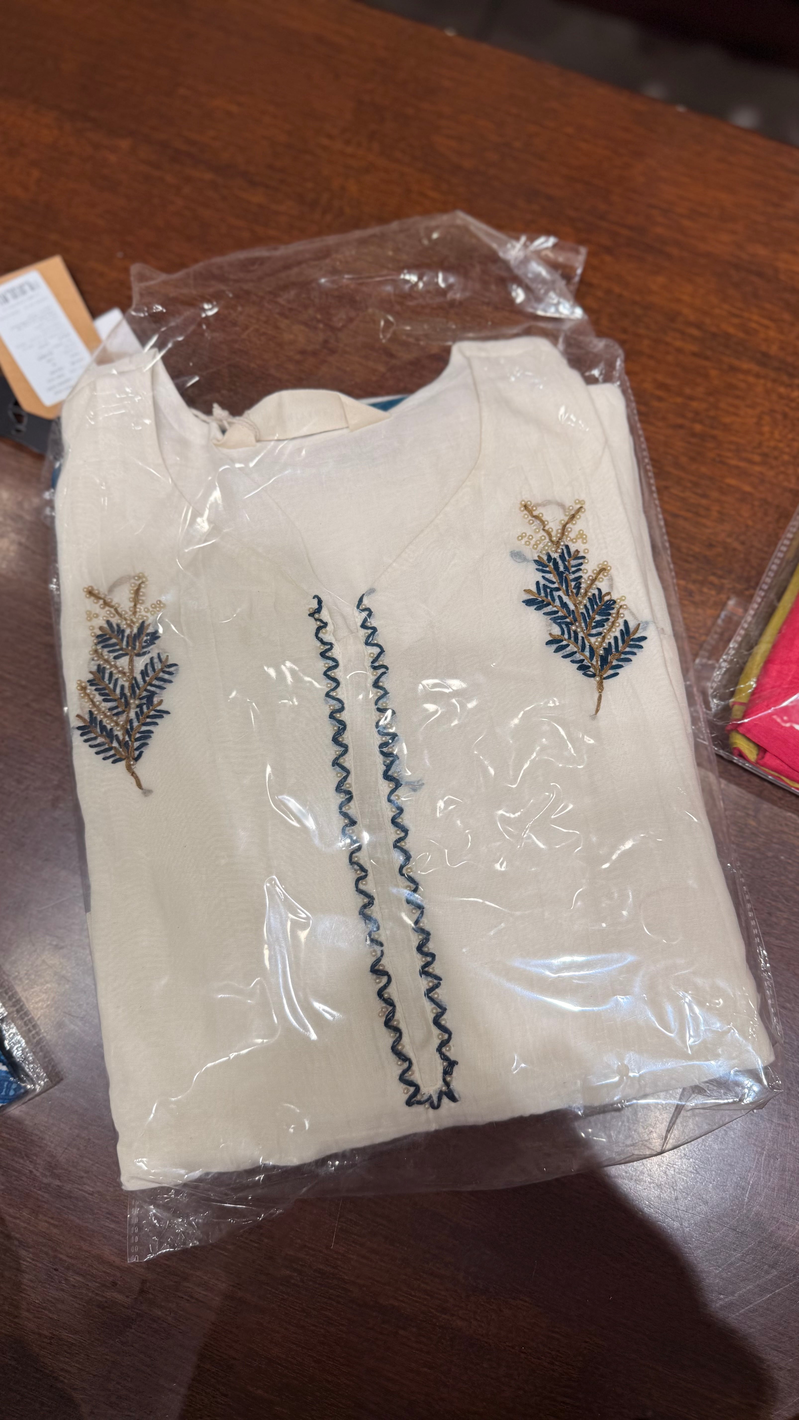 Vanyara Ivory A-Line Suit Set | HER-625