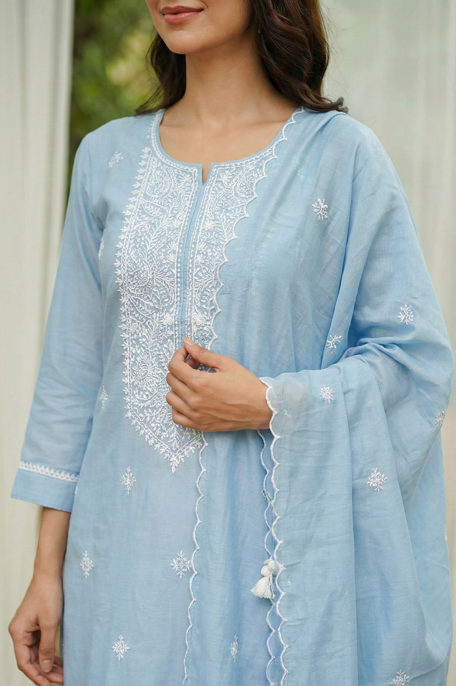 Neel Aabha Embroidered Suit Set | HER-653