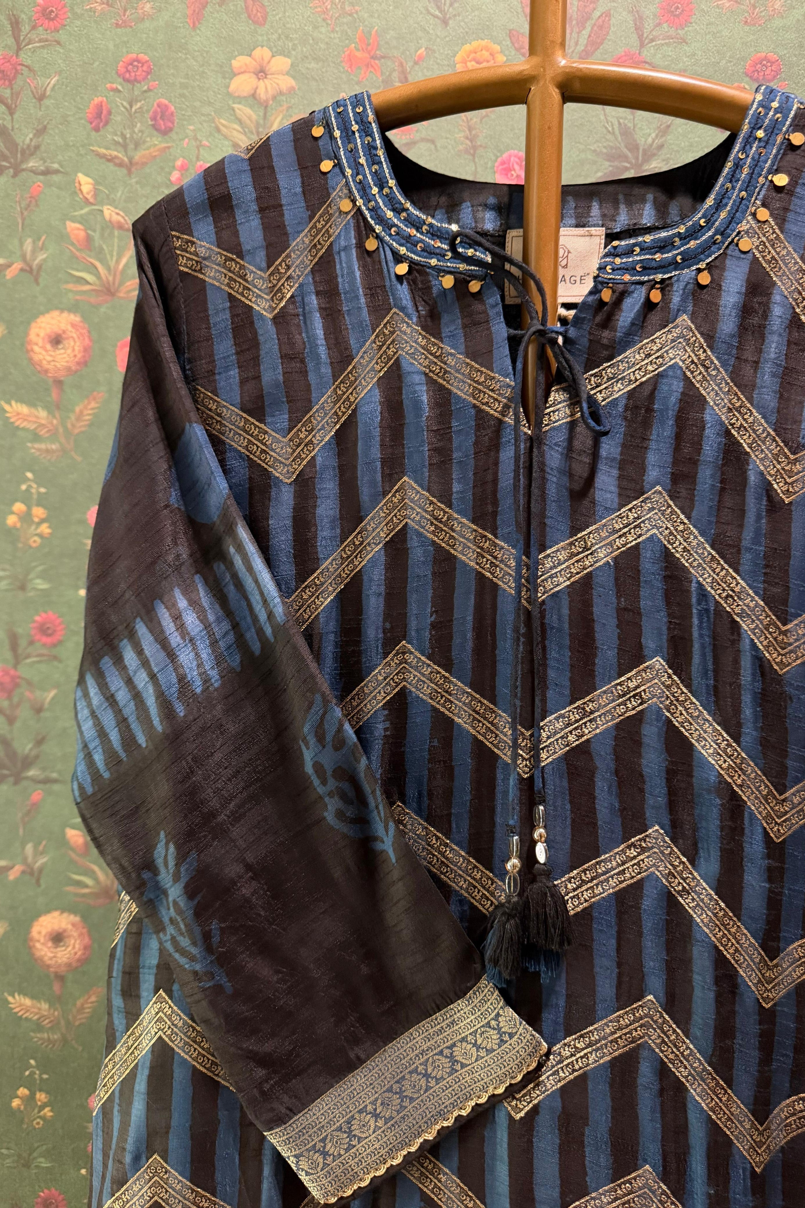 Blue Heritage Suit Set | HER-640