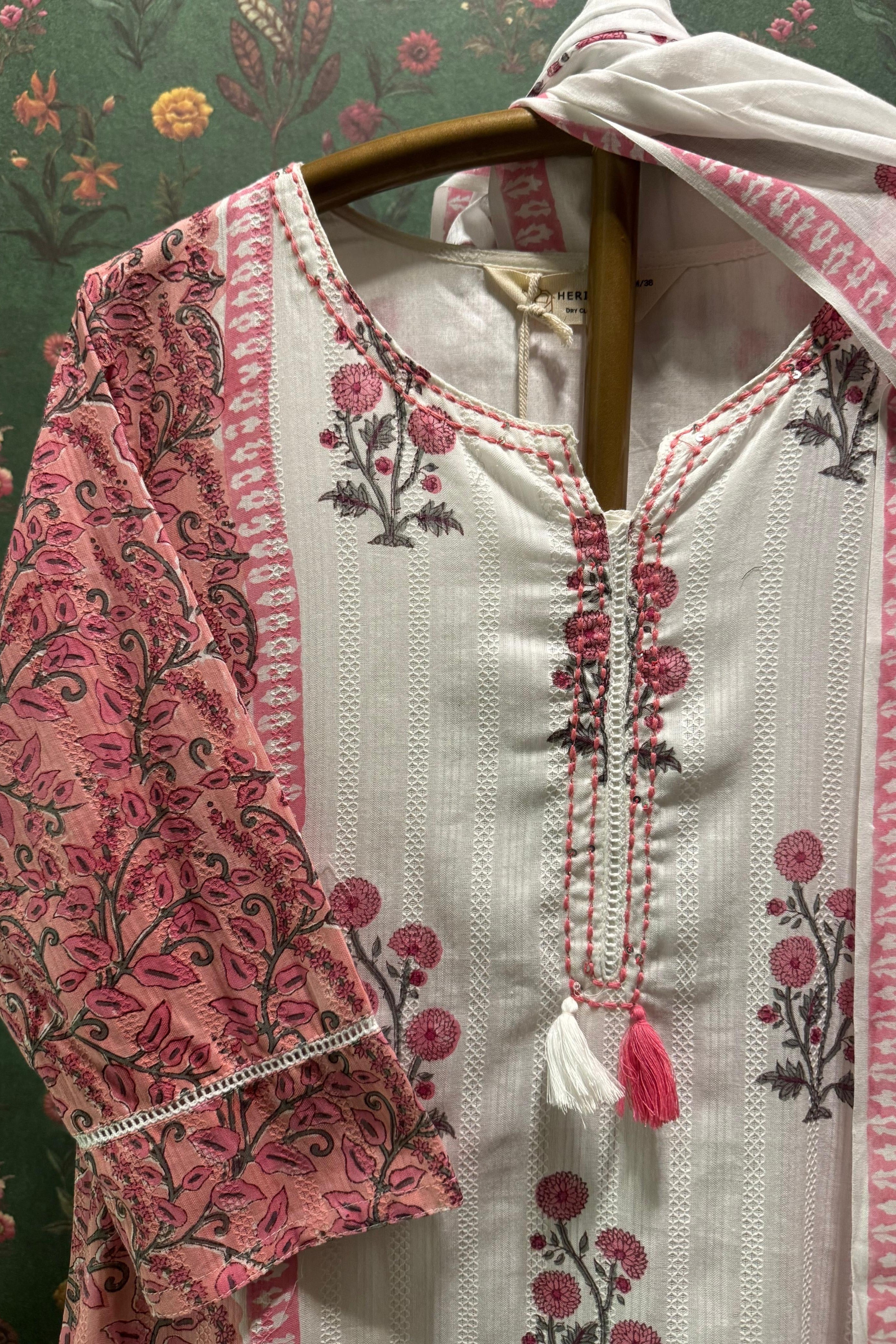 Rosé Vine Cotton Suit Set | HER-567