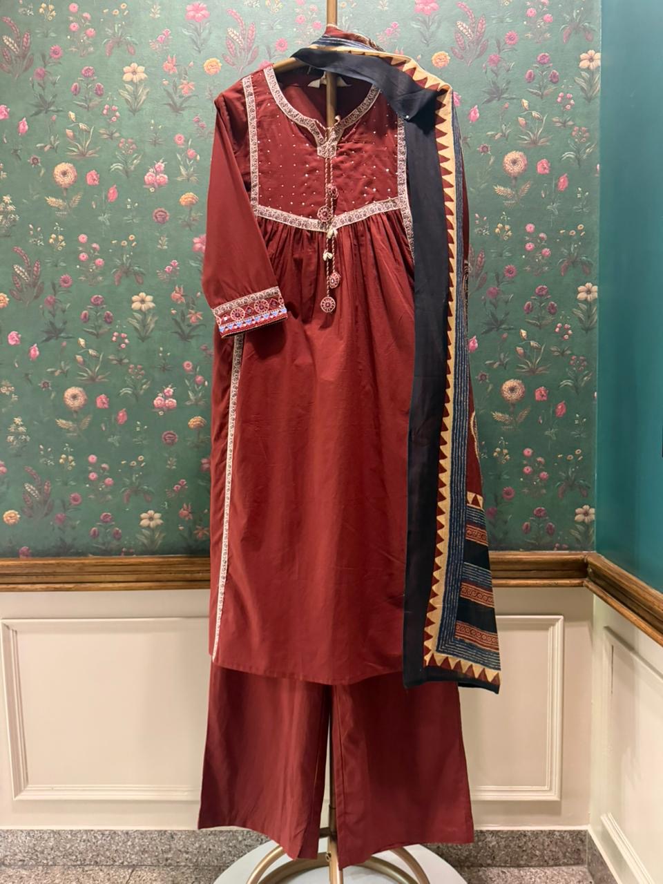Rust Gathered Yoke Cotton Suit Set | HER-694