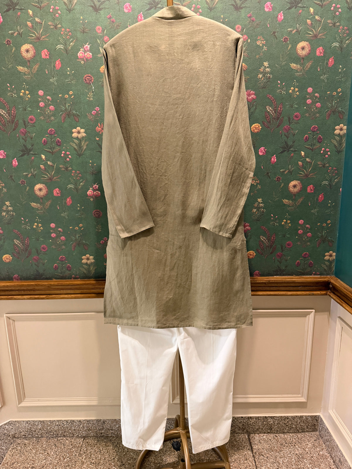 Men’s Pure Linen Kurta Pajama Set – Sage Green
