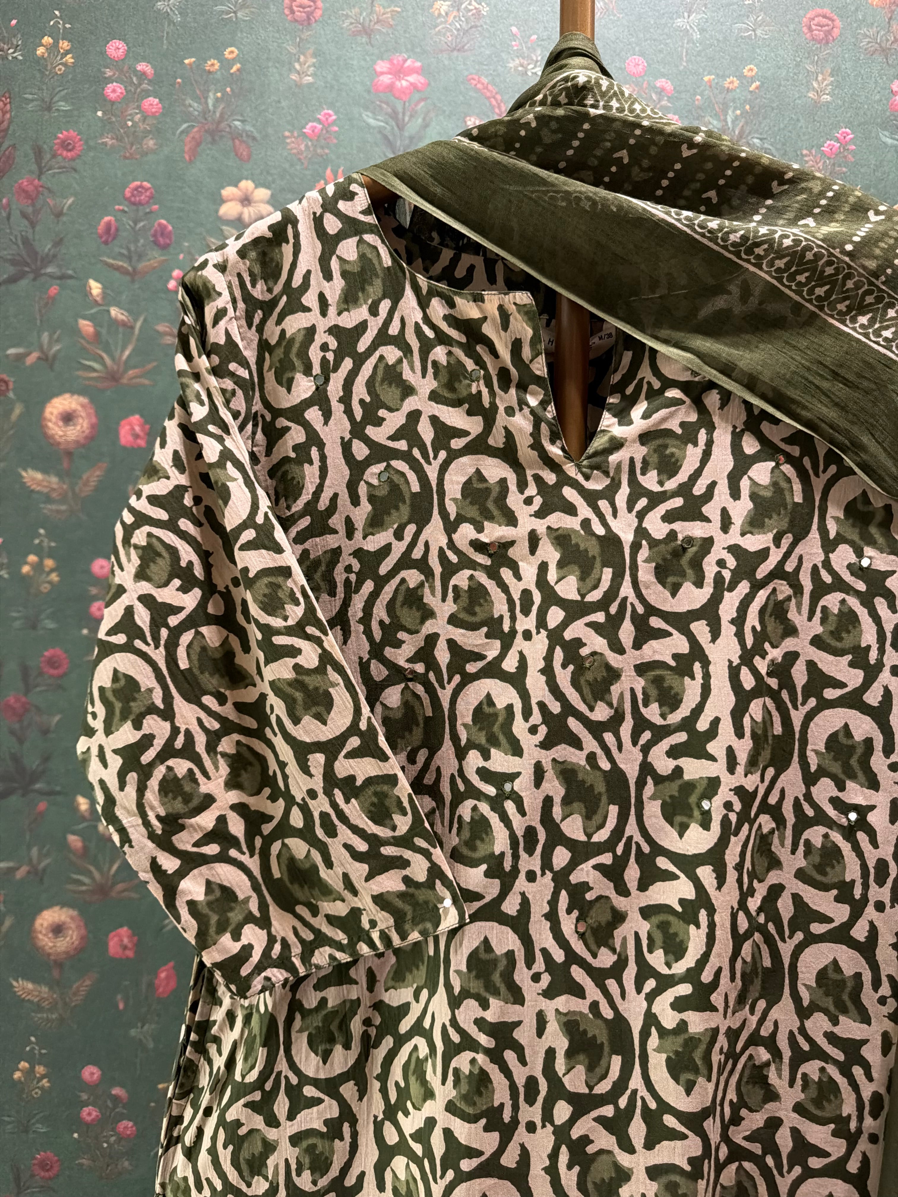 Green Printed Cotton Suit Set | HER-732