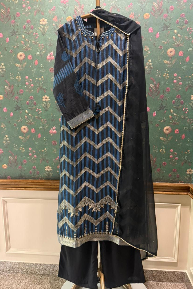 Blue Heritage Suit Set | HER-640