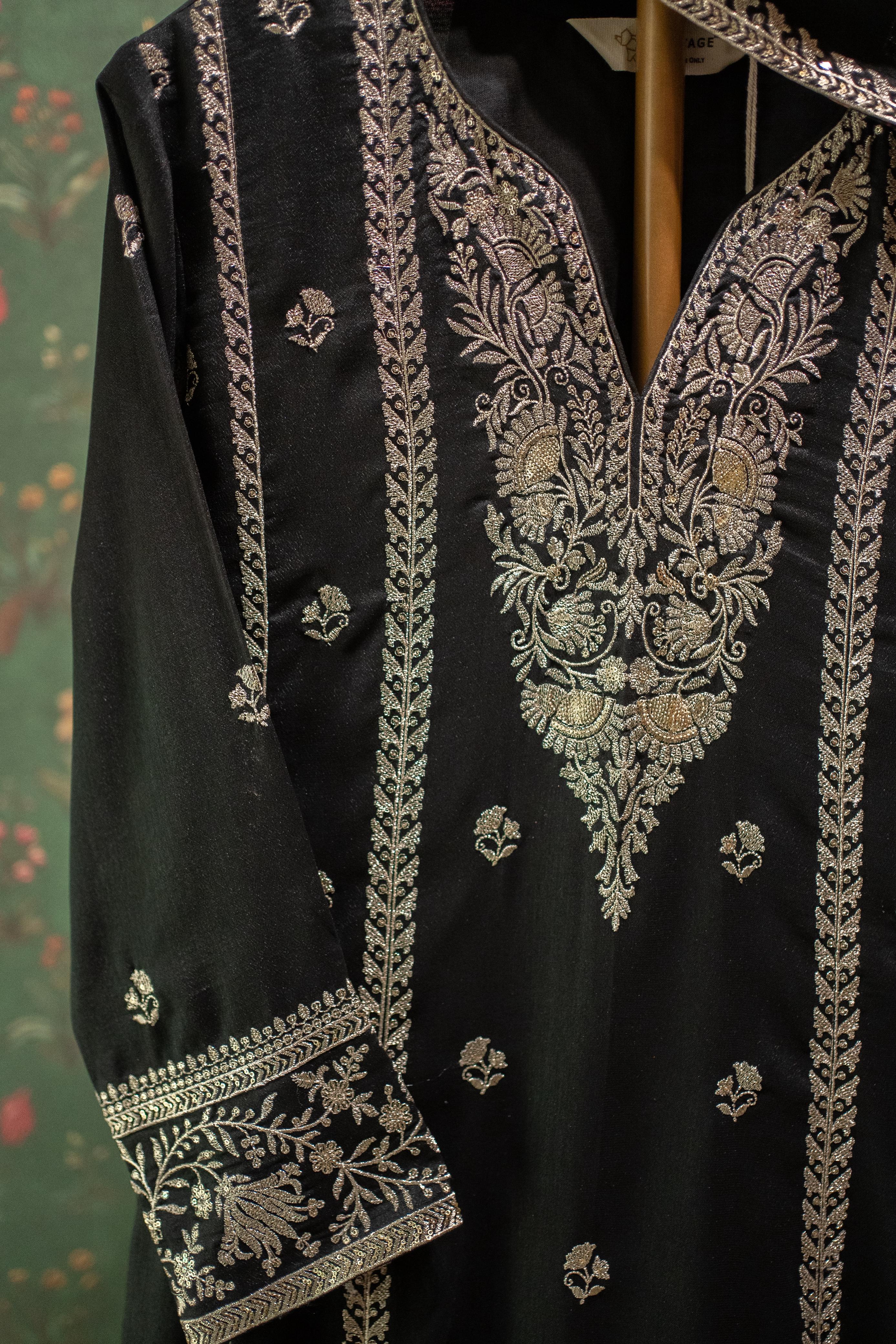 Black Handcrafted Embroidered Suit Set | HER-564
