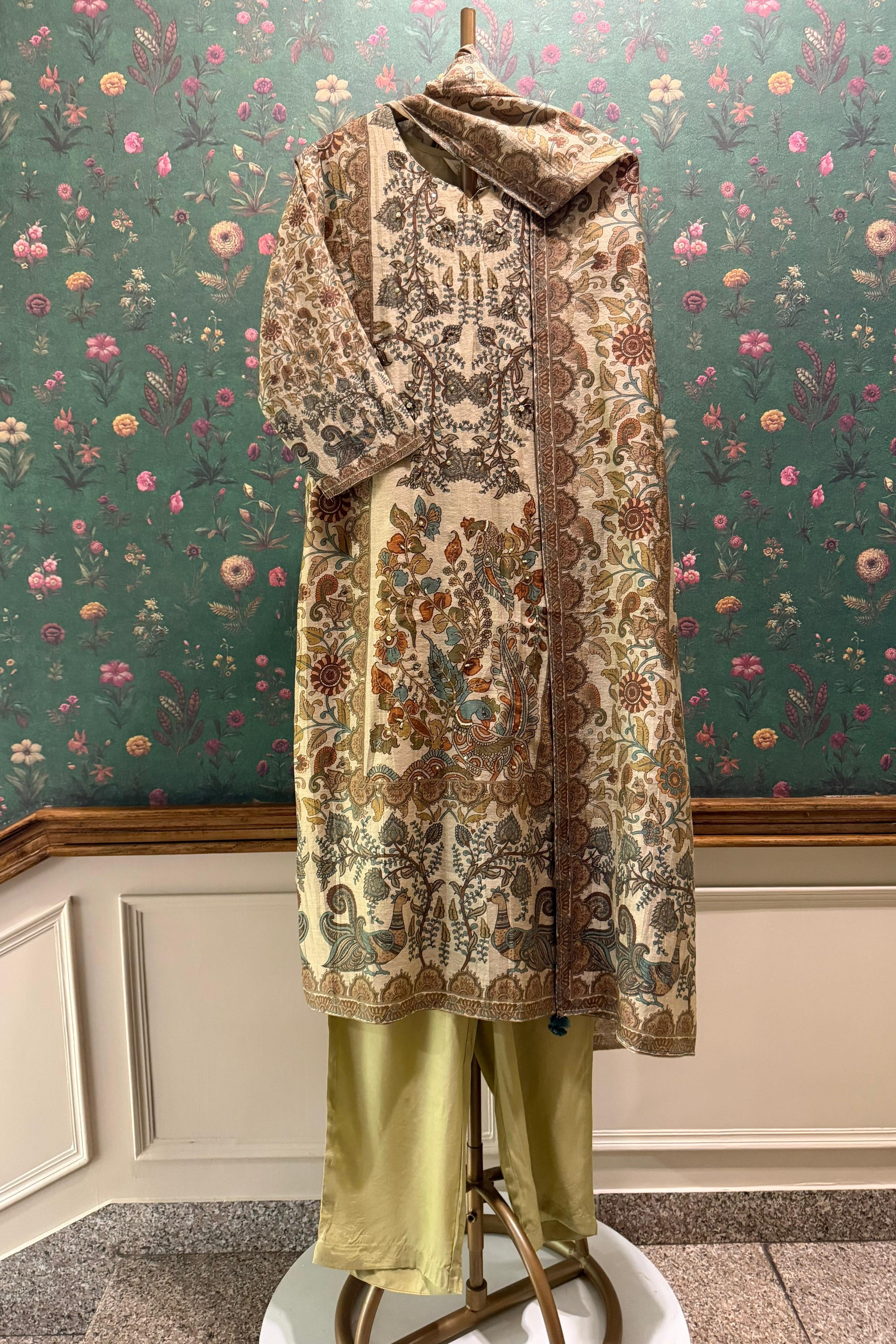 Gulistan Chanderi Suit Set | HER-656