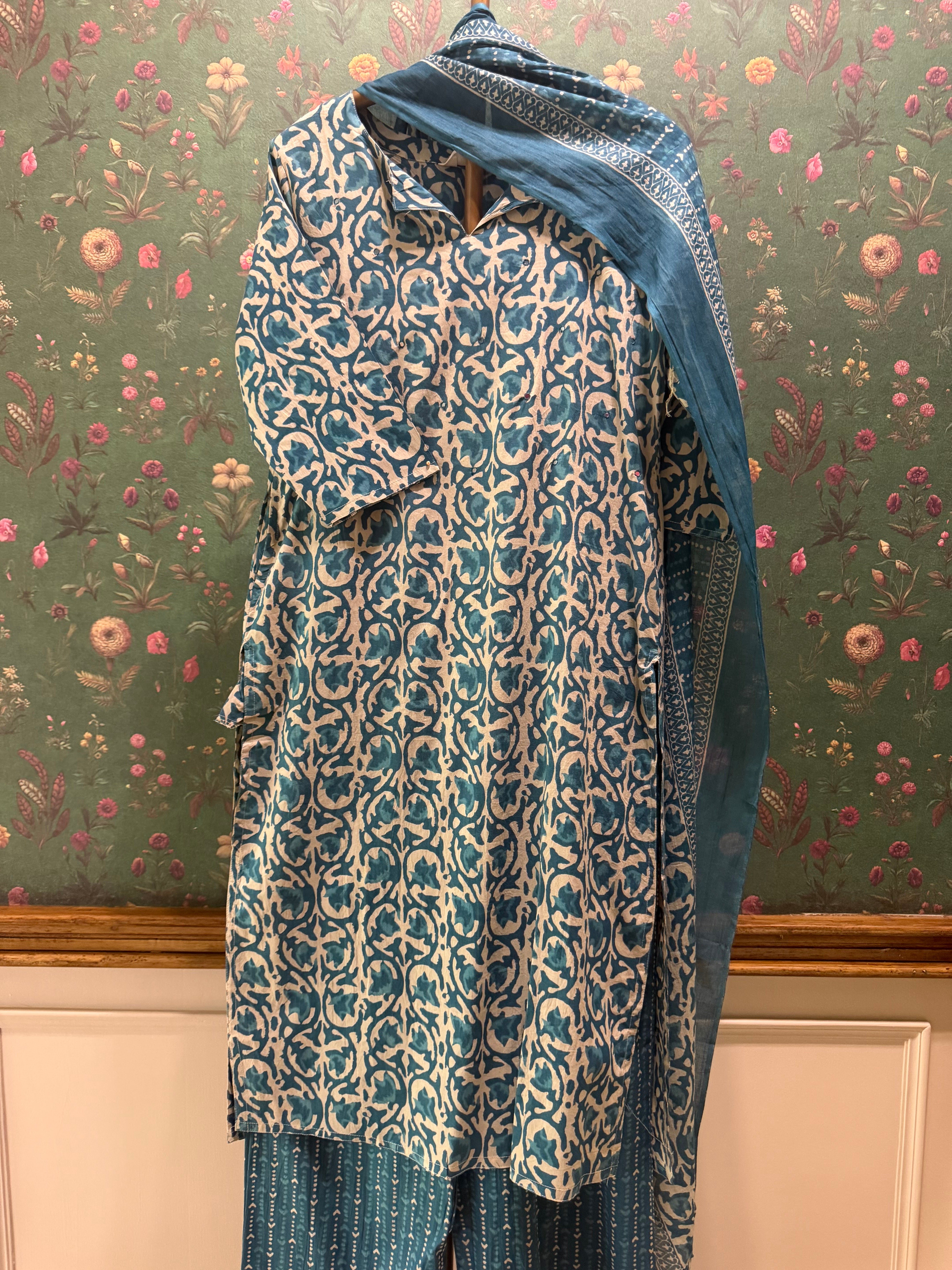 Blue Printed Cotton Suit Set | HER-732