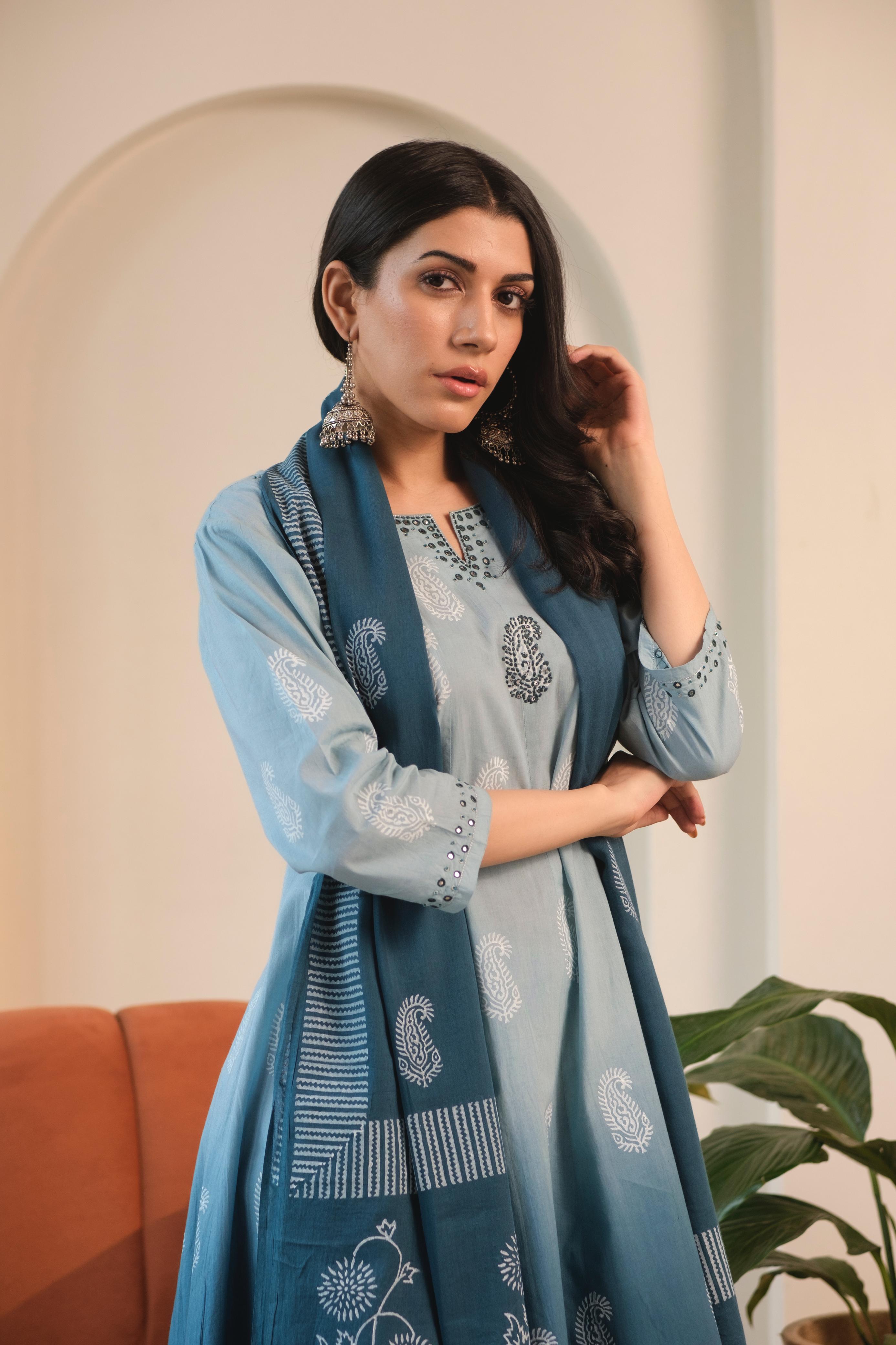 Ombré Blue A-Line Suit Set, with Palazzo Pants | HER-545