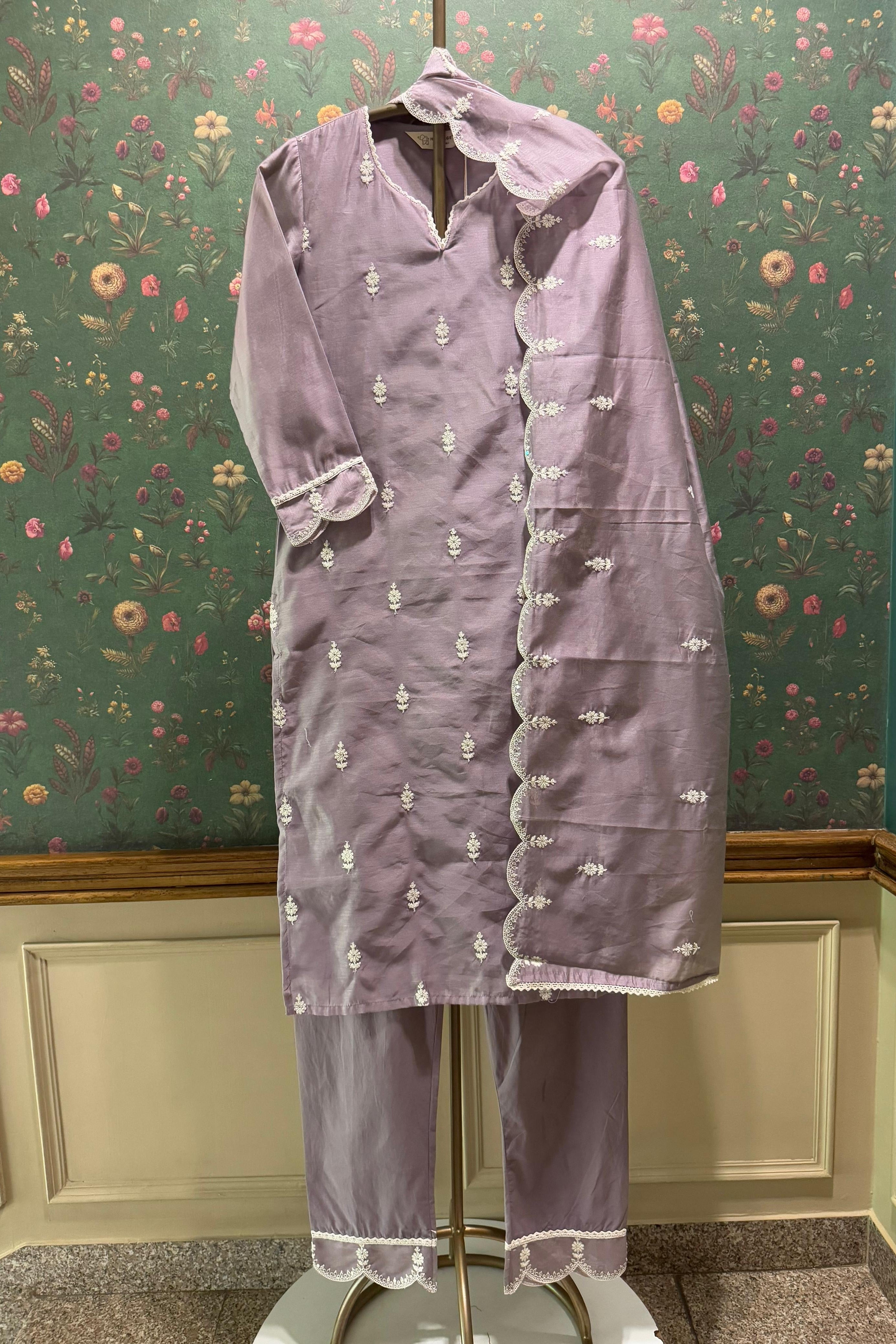 Lilac Hand-Embroidered Chanderi Suit Set | HER-406