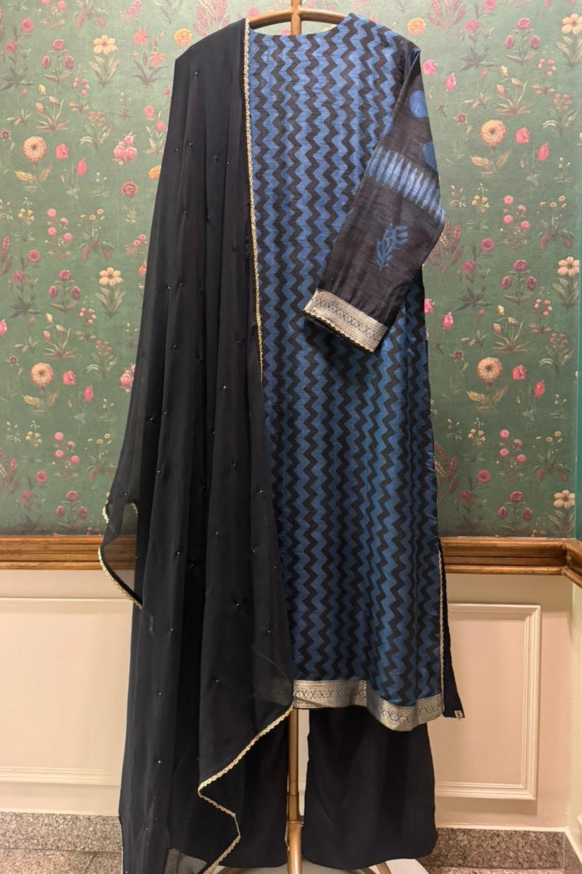 Blue Heritage Suit Set | HER-640