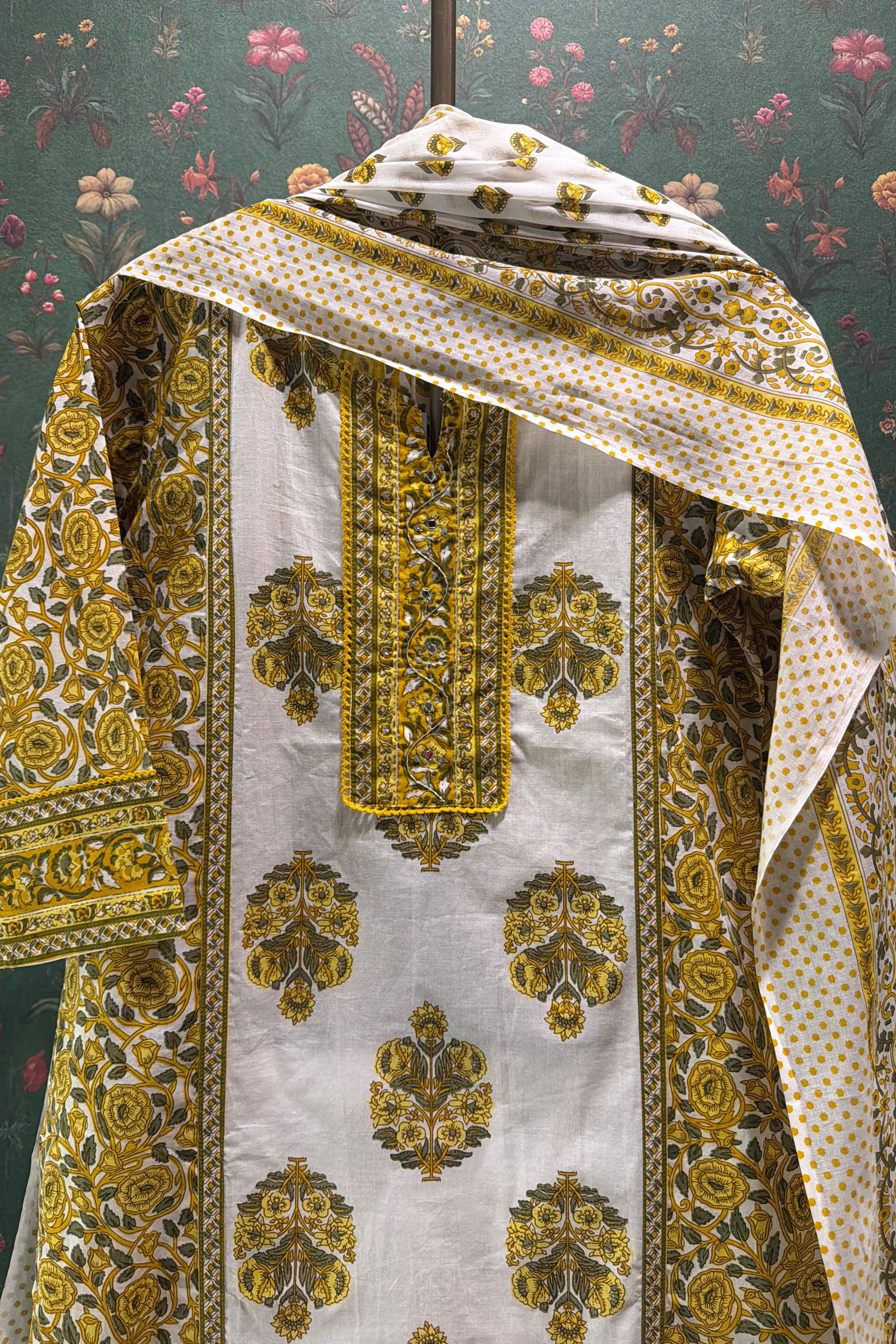 Sunehri Gulbagh Cotton Suit Set | HER-712