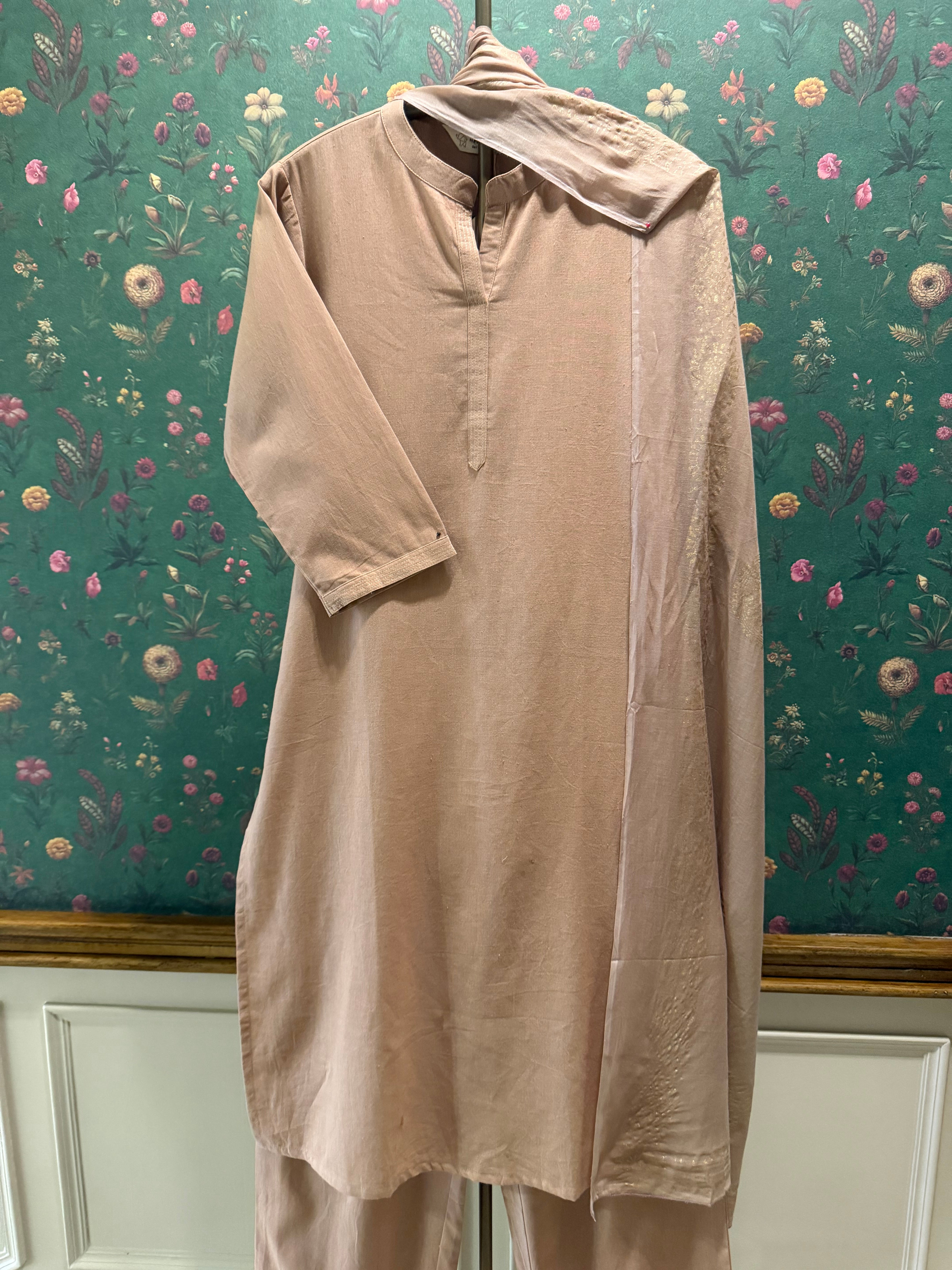 Blush Beige Minimal Suit Set | HER-704