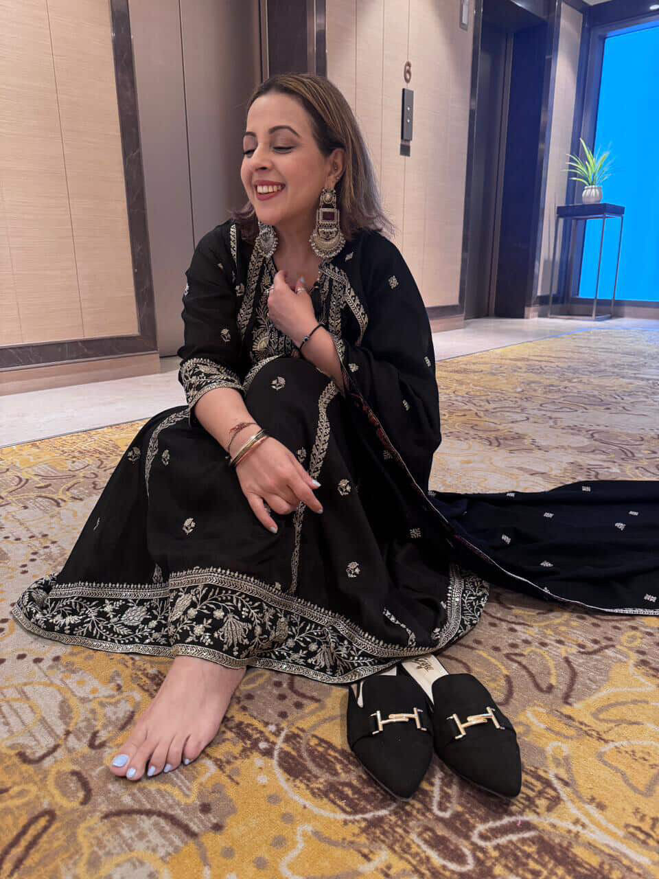 Black Handcrafted Embroidered Suit Set | HER-564