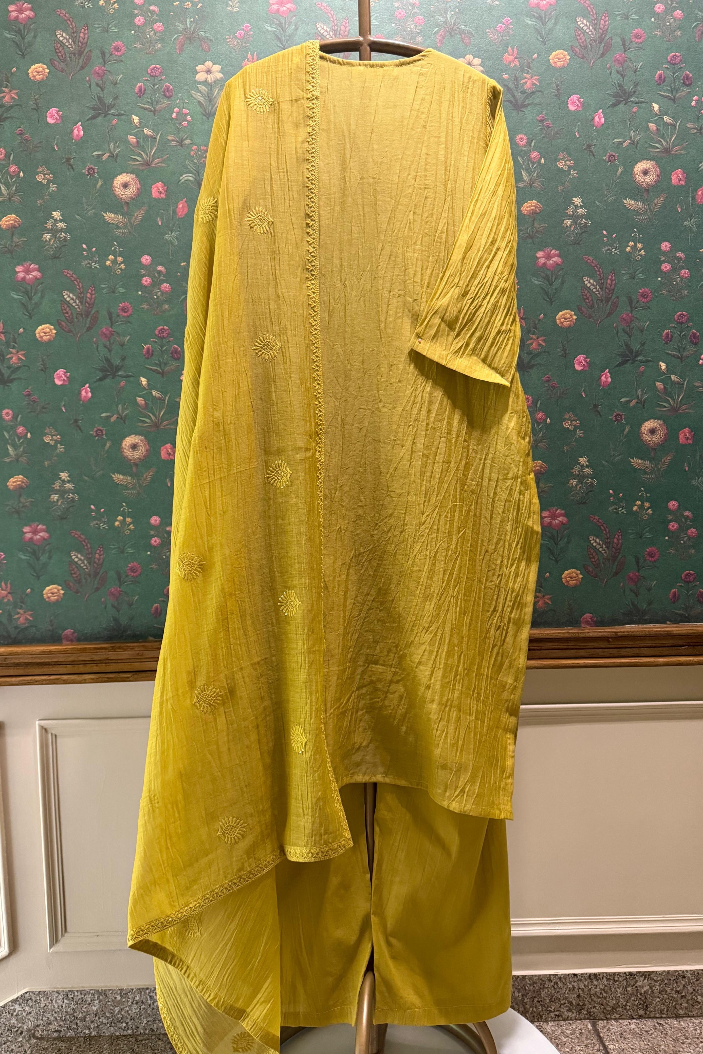 Haldi Noor Chikankari Suit Set | HER-620