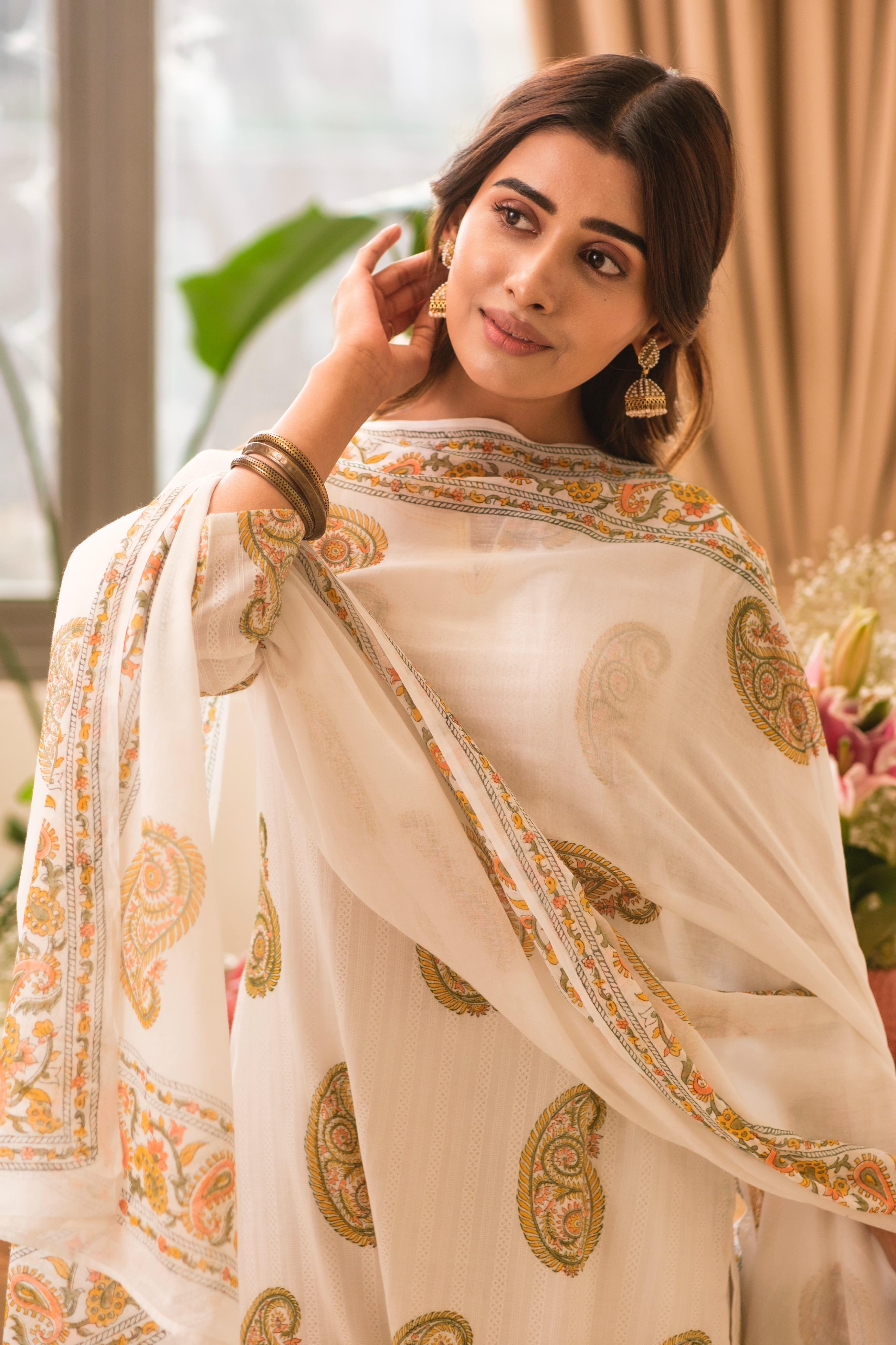 White Paisley Handblock Cotton Suit Set | HER-535