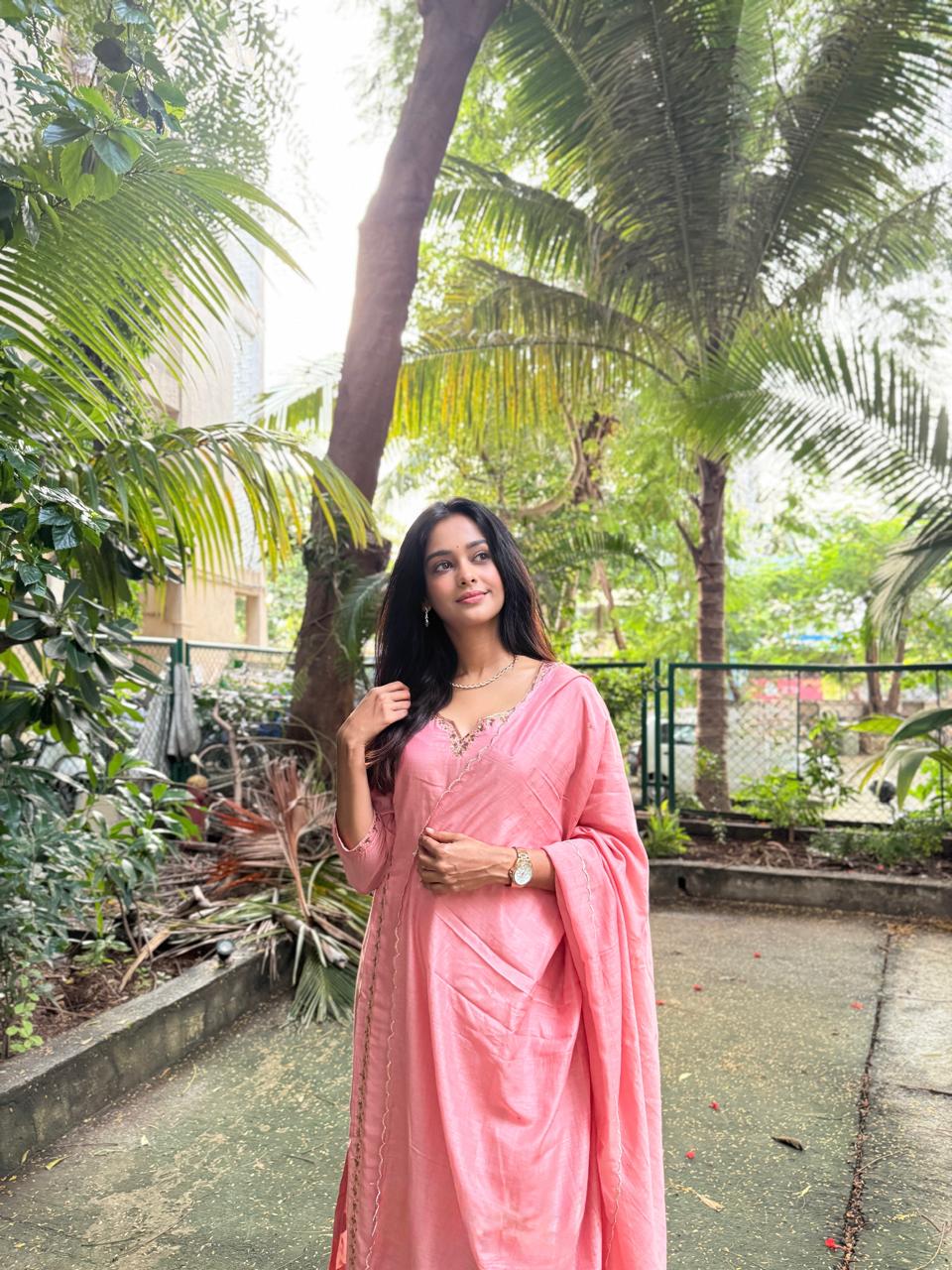 Khwabida Peach Mul Chanderi Suit Set | HER-542