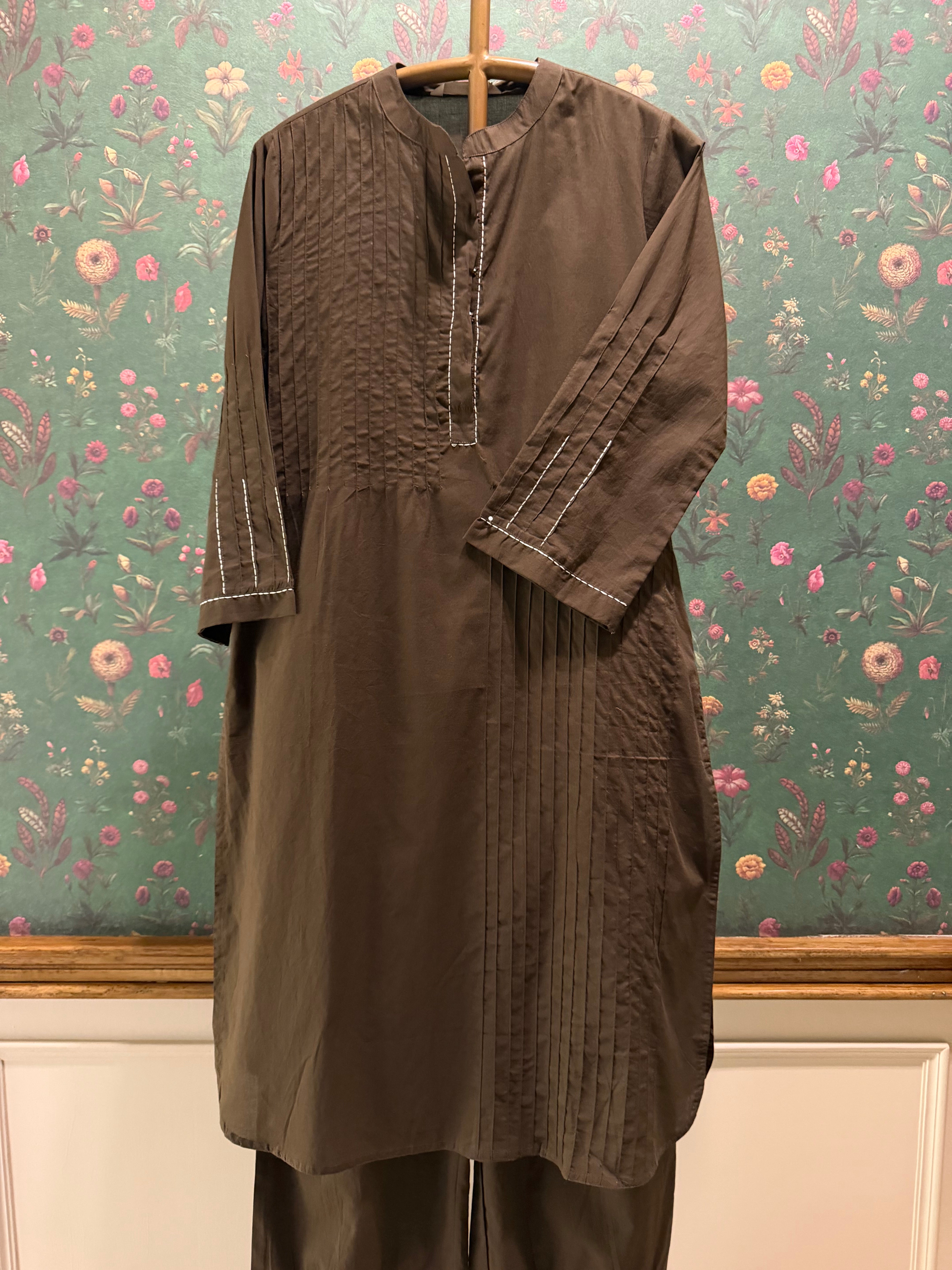 Mocha Brown Pintuck Kurta Set | HER-698