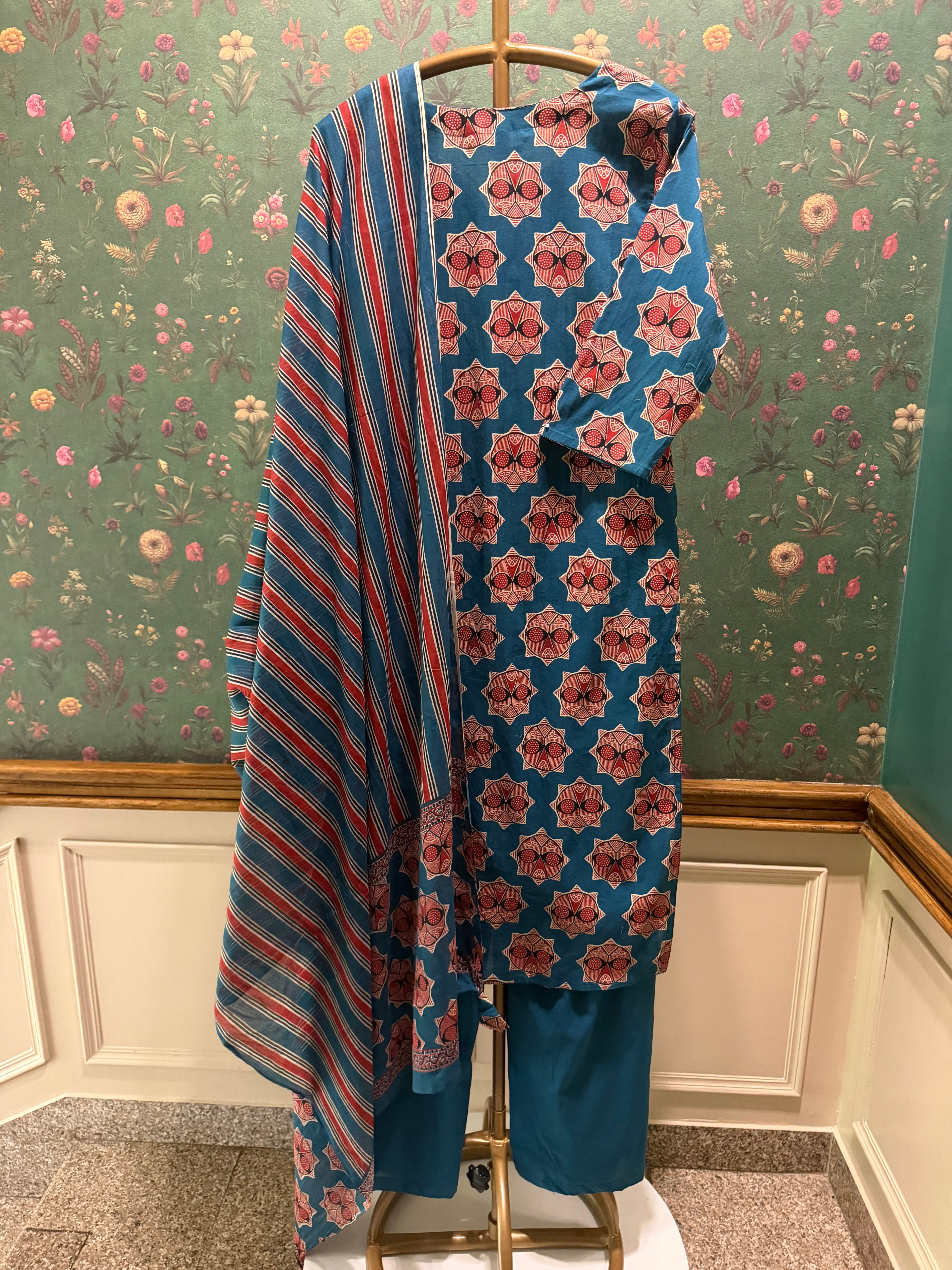 Floral Teal Blue Cotton Printed Suit Set | HER-724
