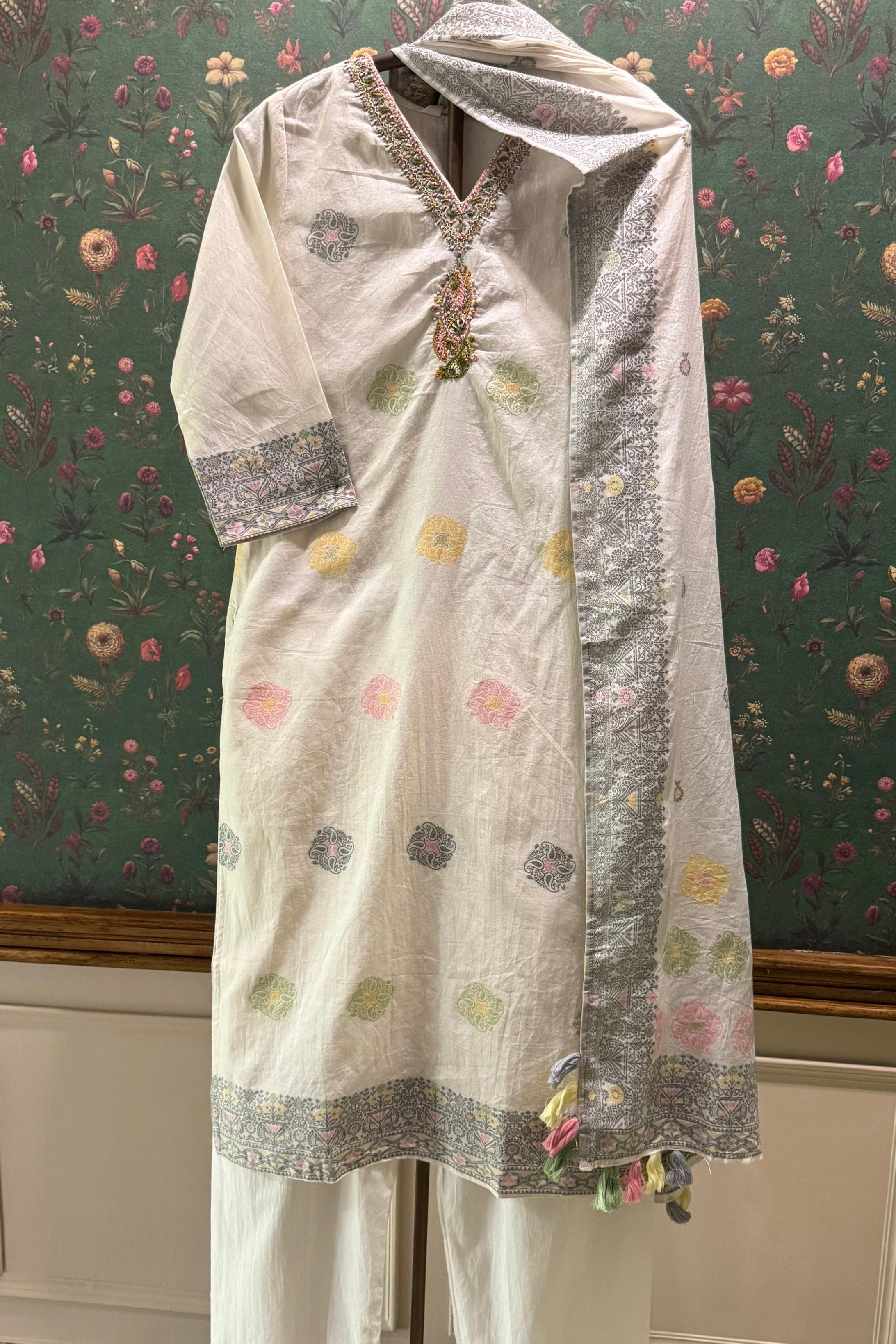 Parizad Handcrafted Pastel Cotton Suit Set | HER-589