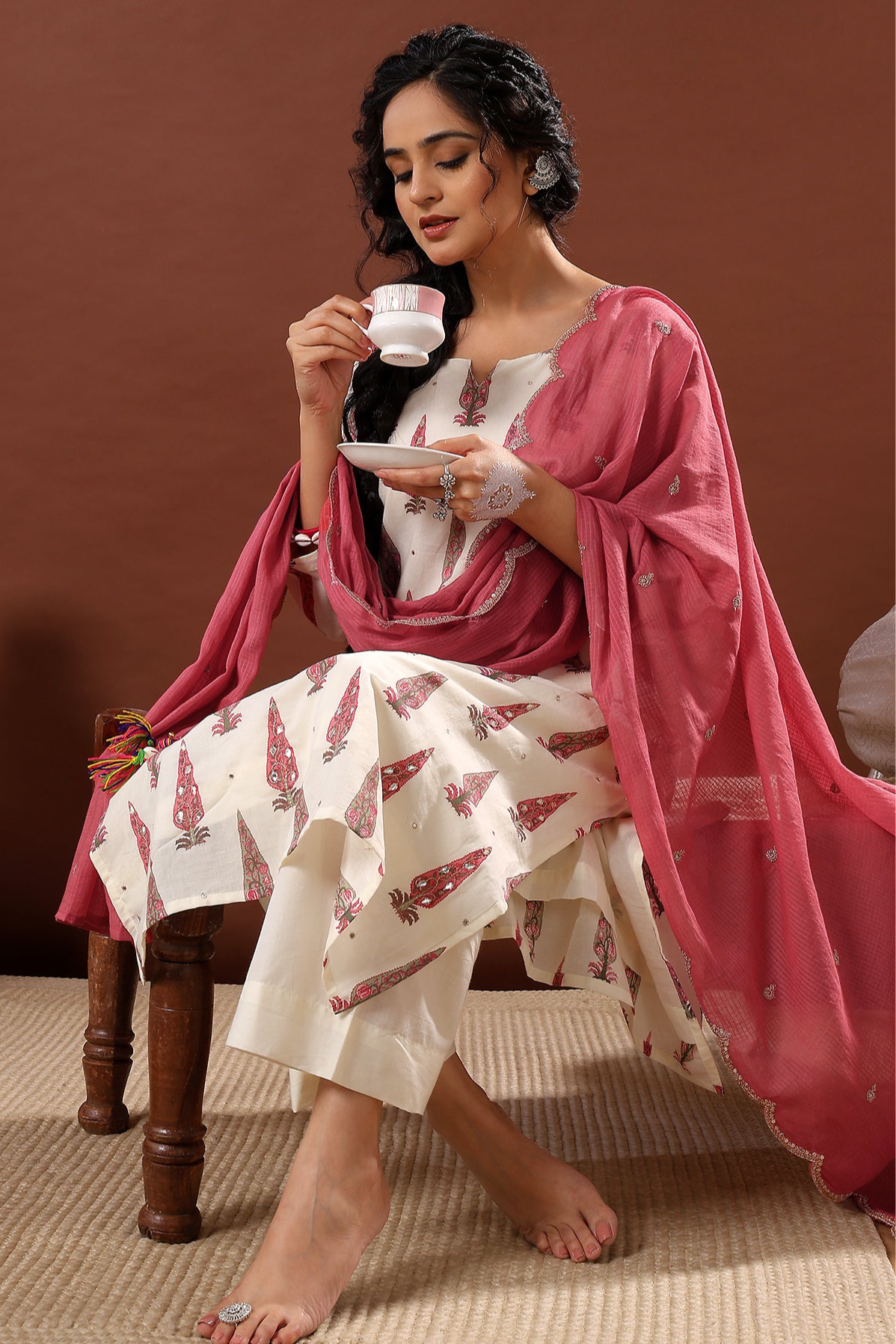 Dusty Rose Pink Floral Suit Set, with Kota Doria Dupatta | HER-519