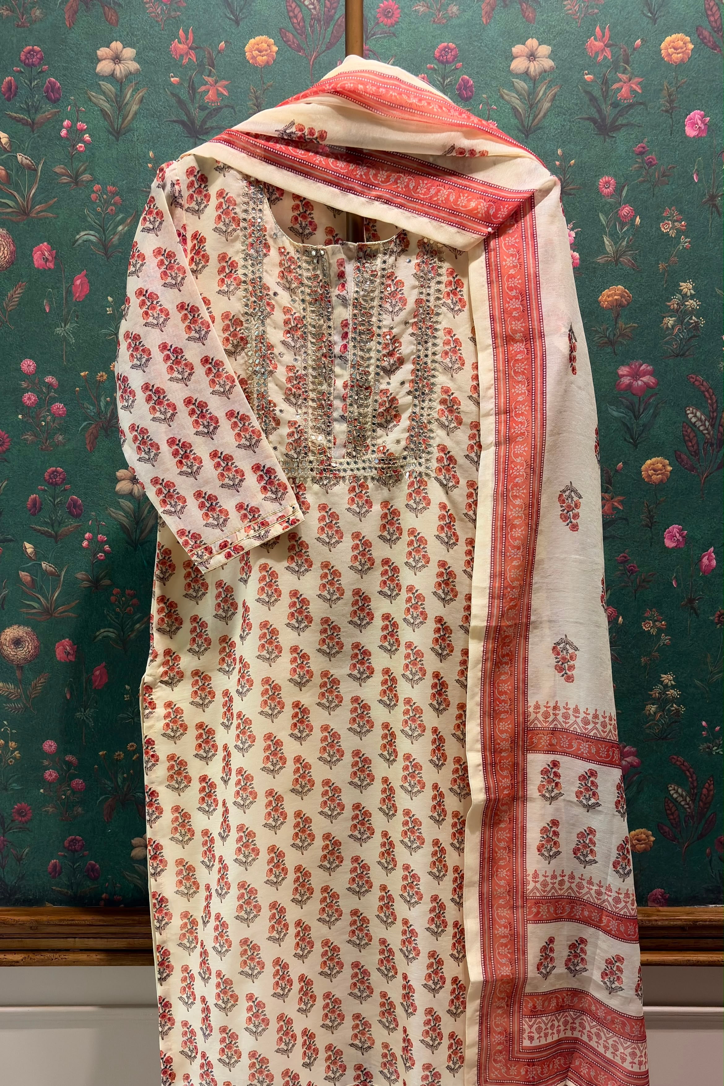 Gulmohar Ivory Chanderi Suit Set | HER-213