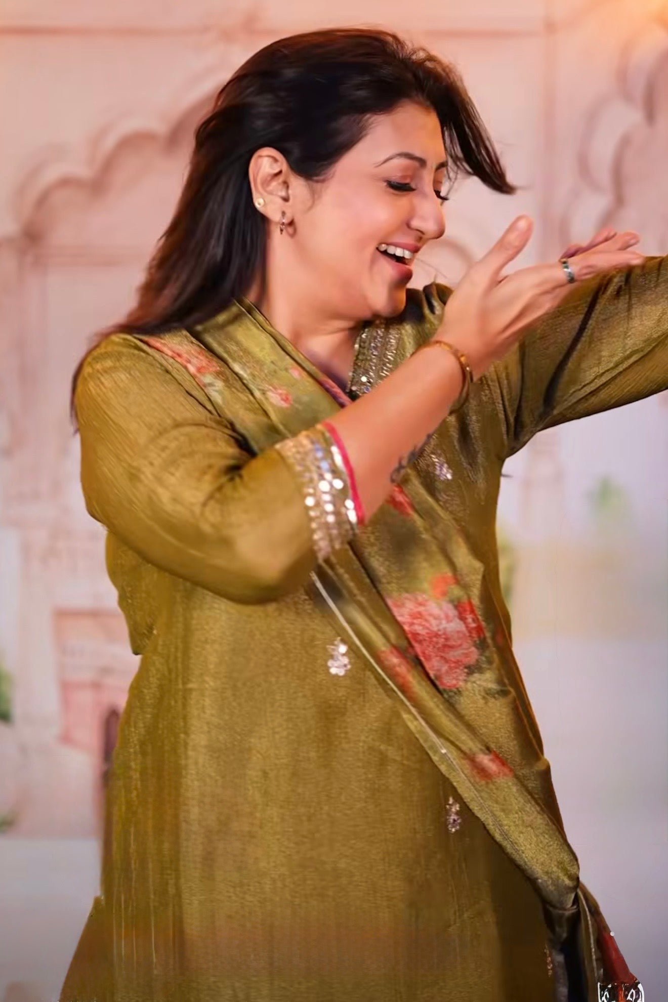 Olive Green Pure Crushed Tissue Suit Set