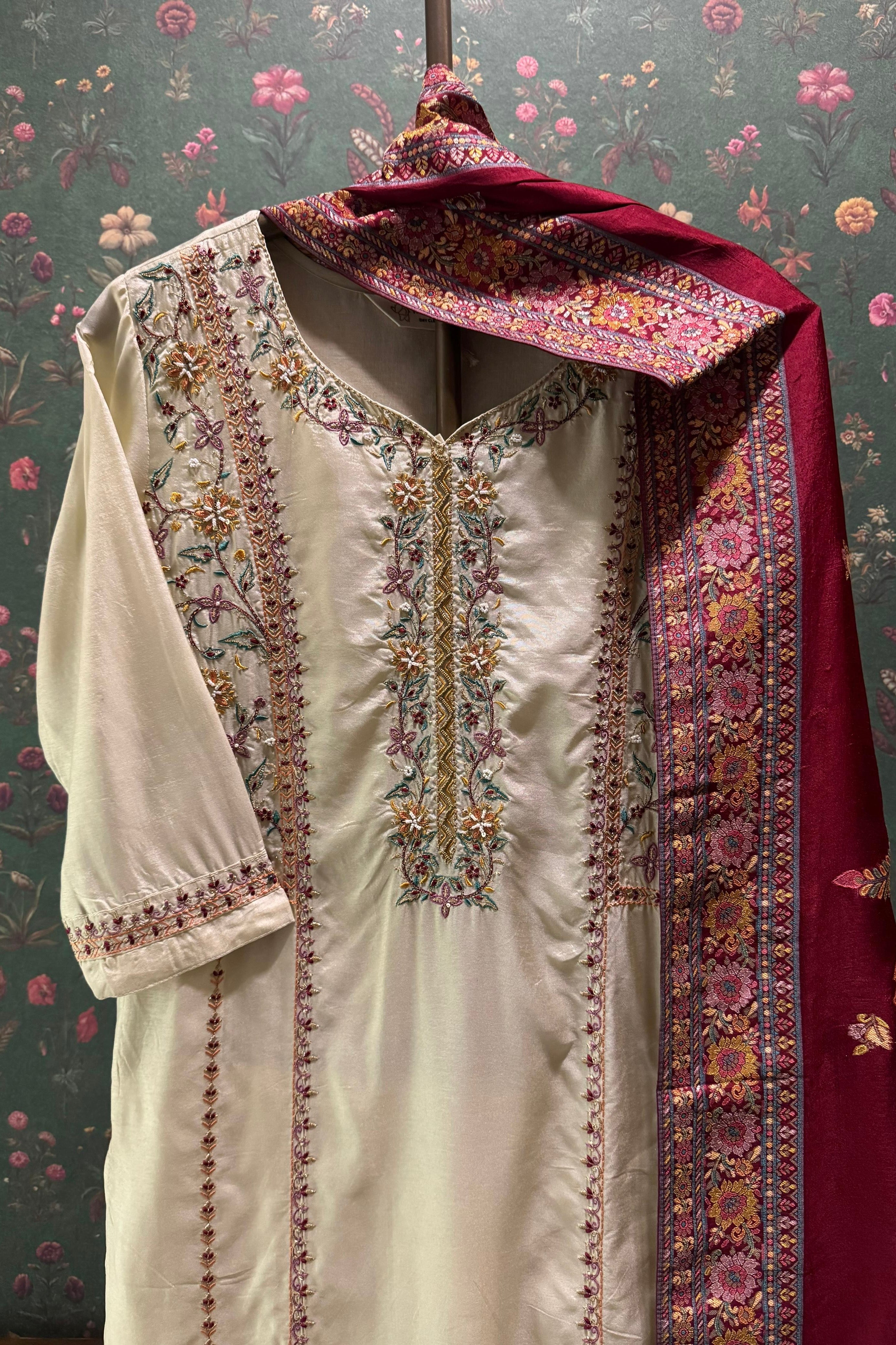 Arzoo Ivory Chanderi Embroidered Suit Set with Maroon Banarasi Dupatta | HER-551
