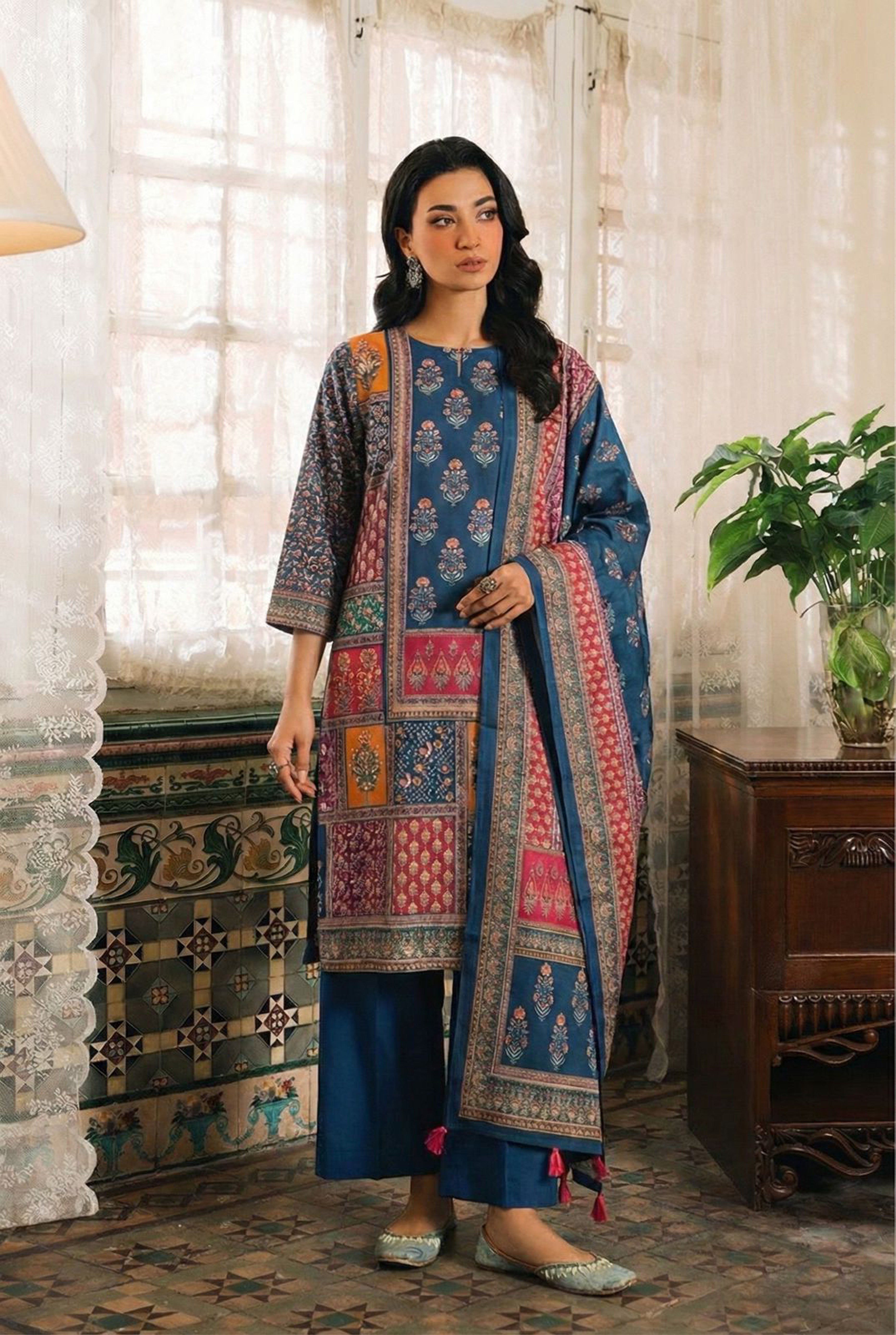 Gulshan Teal Mosaic Premium Suit Set | HER-572